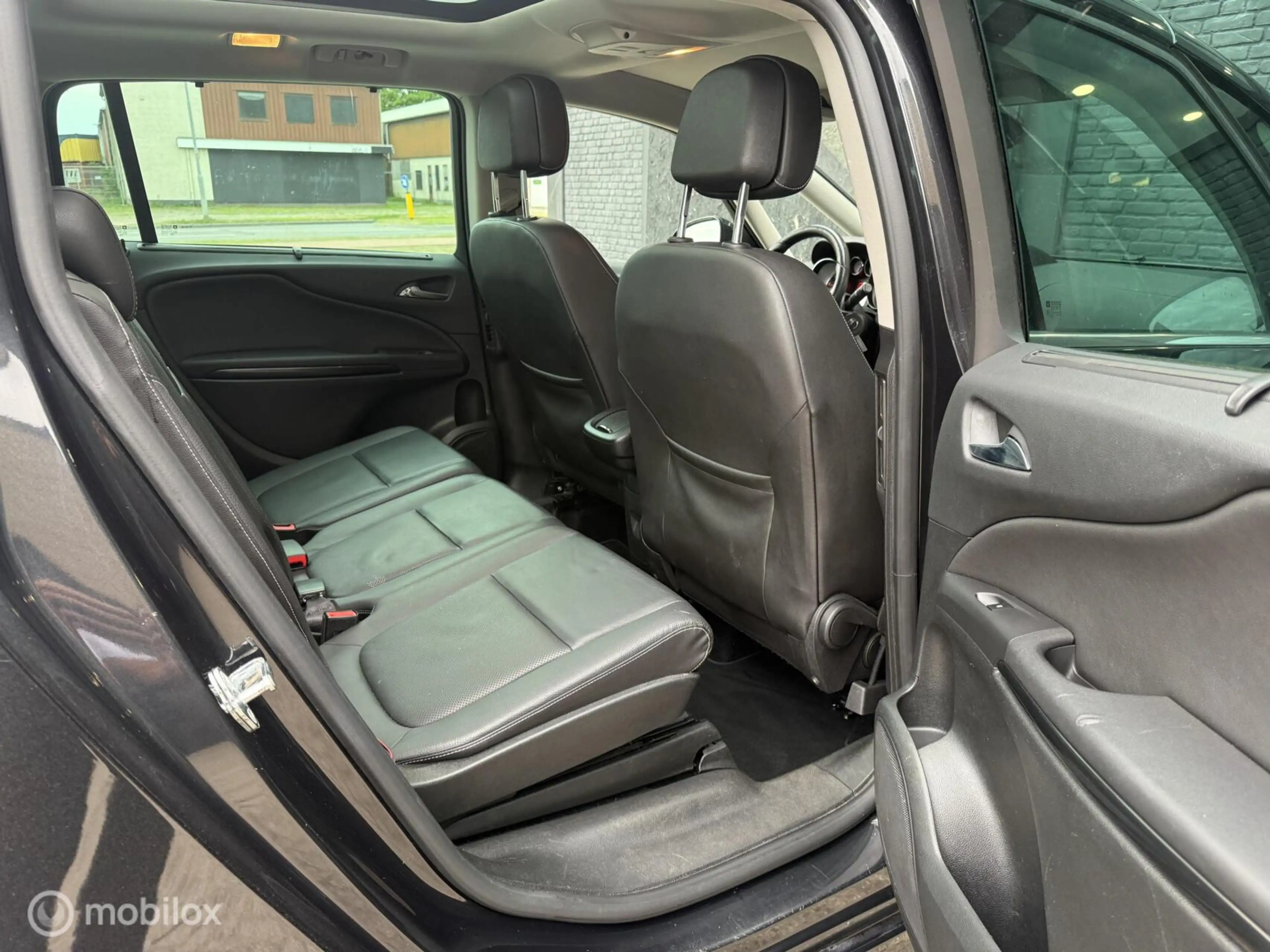 Opel Zafira Tourer 2.0 CDTI Design Edition 7p. — photo 13