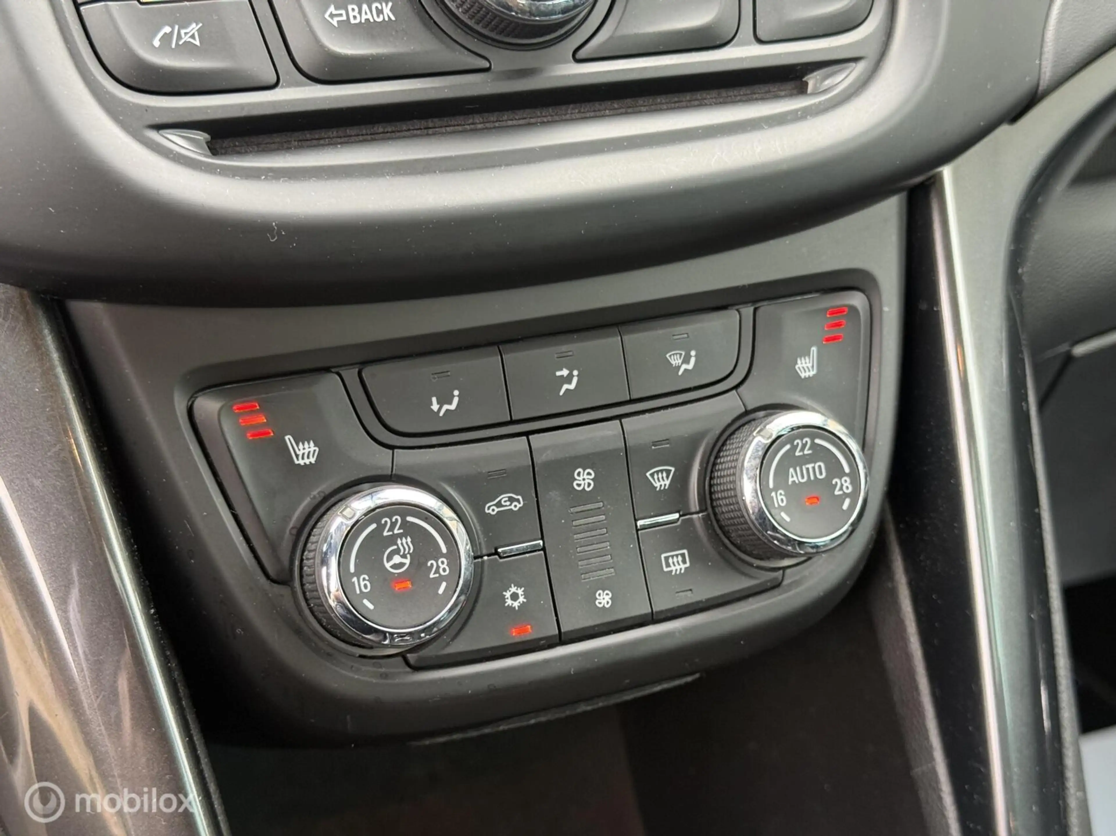 Opel Zafira Tourer 2.0 CDTI Design Edition 7p. — photo 9