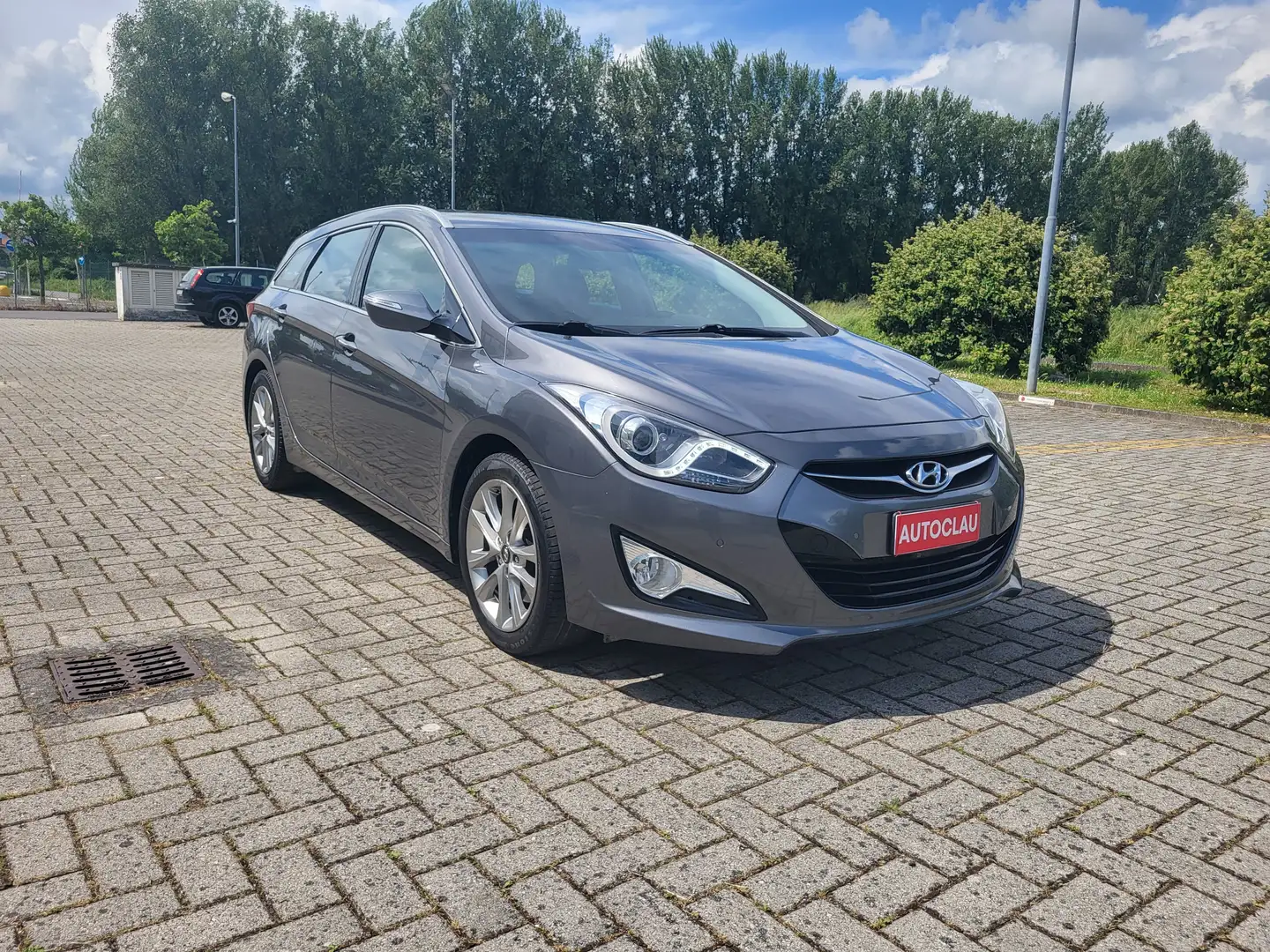 Hyundai i40 i40 Wagon 1.7 crdi Comfort 136cv Grigio - 1