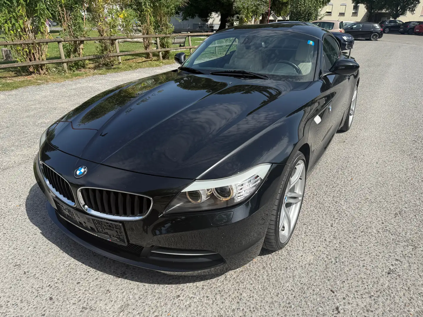 BMW Z4 Z4 sDrive 30i Schwarz - 1