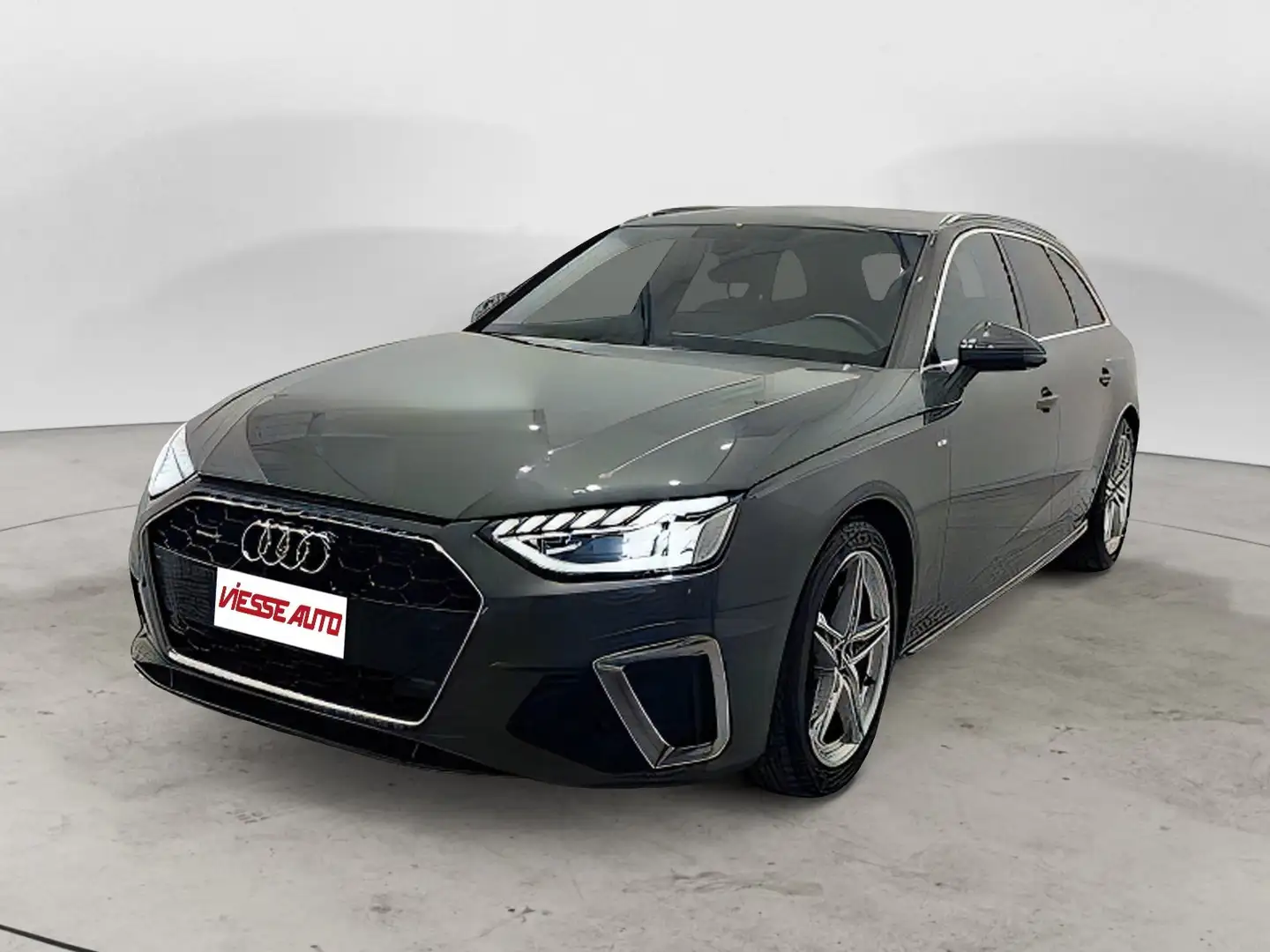 Audi A4 A4  quattro S LINE Šedá - 1