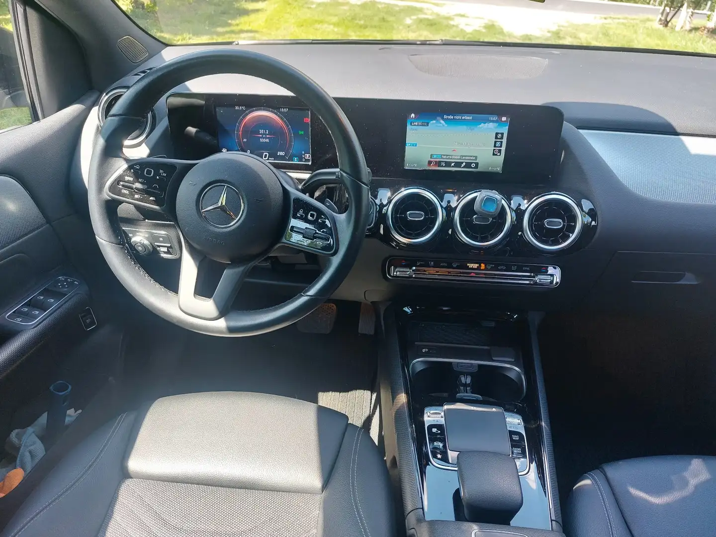 Mercedes-Benz B 200 d 8G-DCT Style - 1