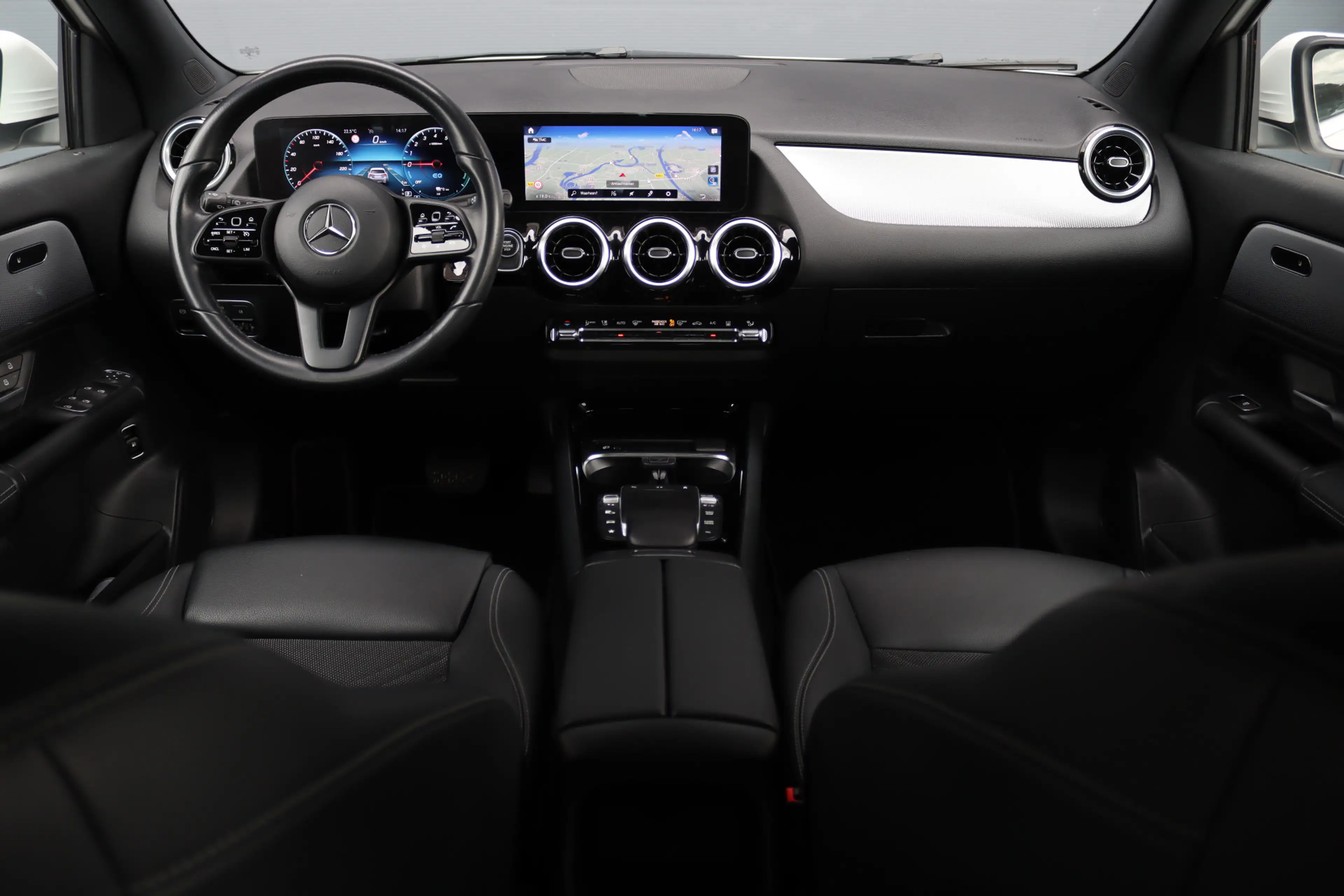 Mercedes-Benz GLA 250 e Luxury Line | Augmented Reality | Stoelverwarmin — photo 2