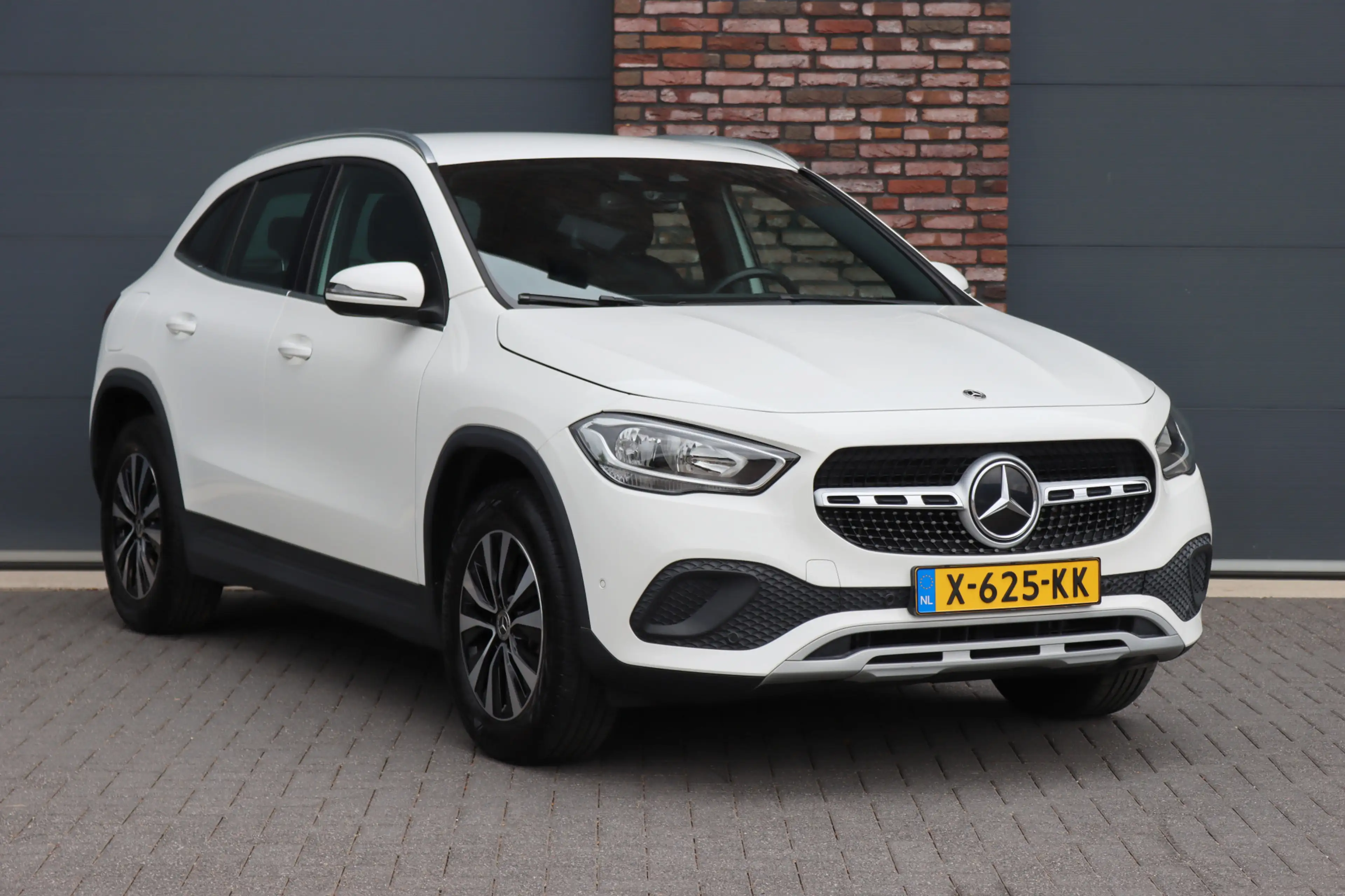 Mercedes-Benz GLA 250 e Luxury Line | Augmented Reality | Stoelverwarmin — photo 3