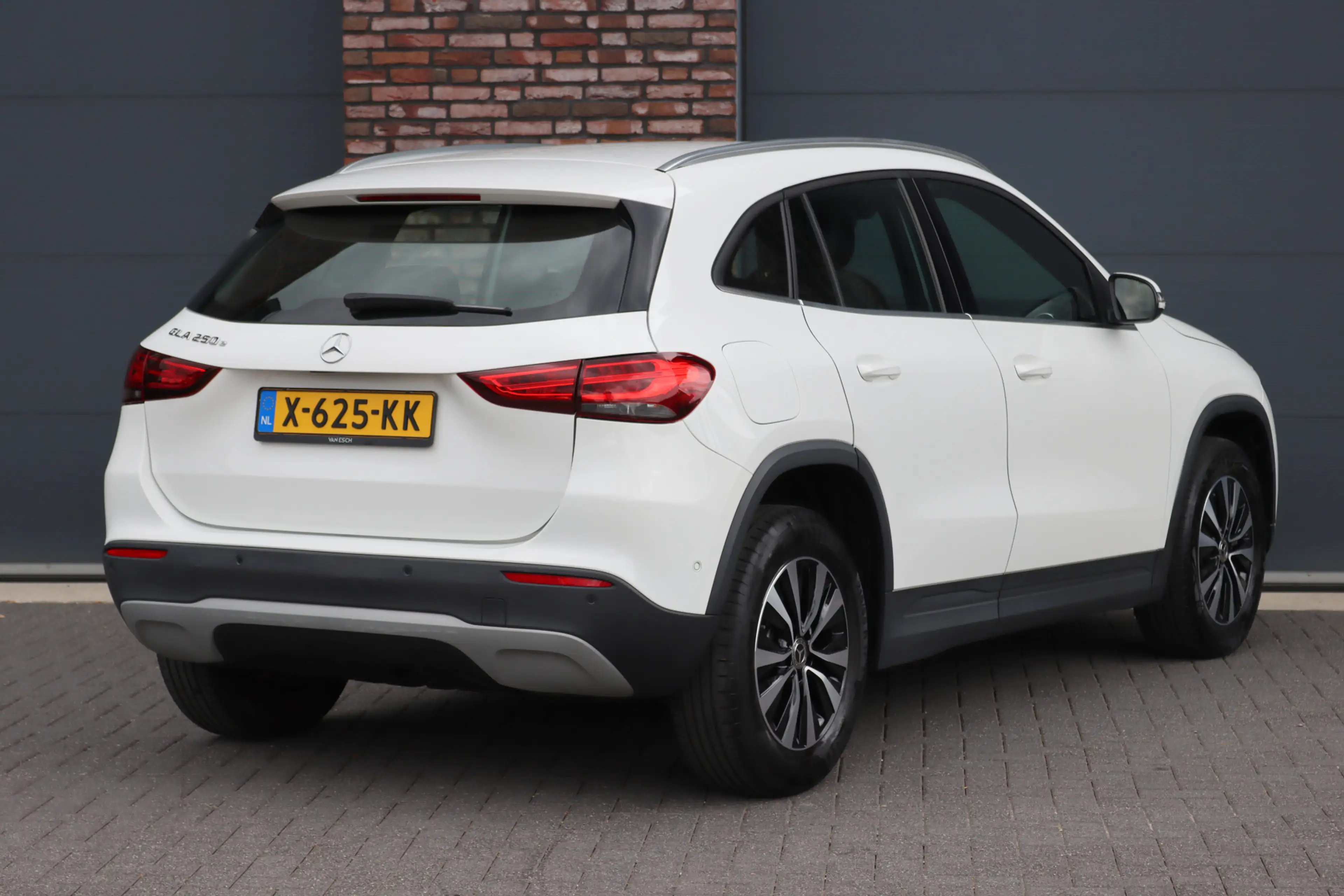 Mercedes-Benz GLA 250 e Luxury Line | Augmented Reality | Stoelverwarmin — photo 7
