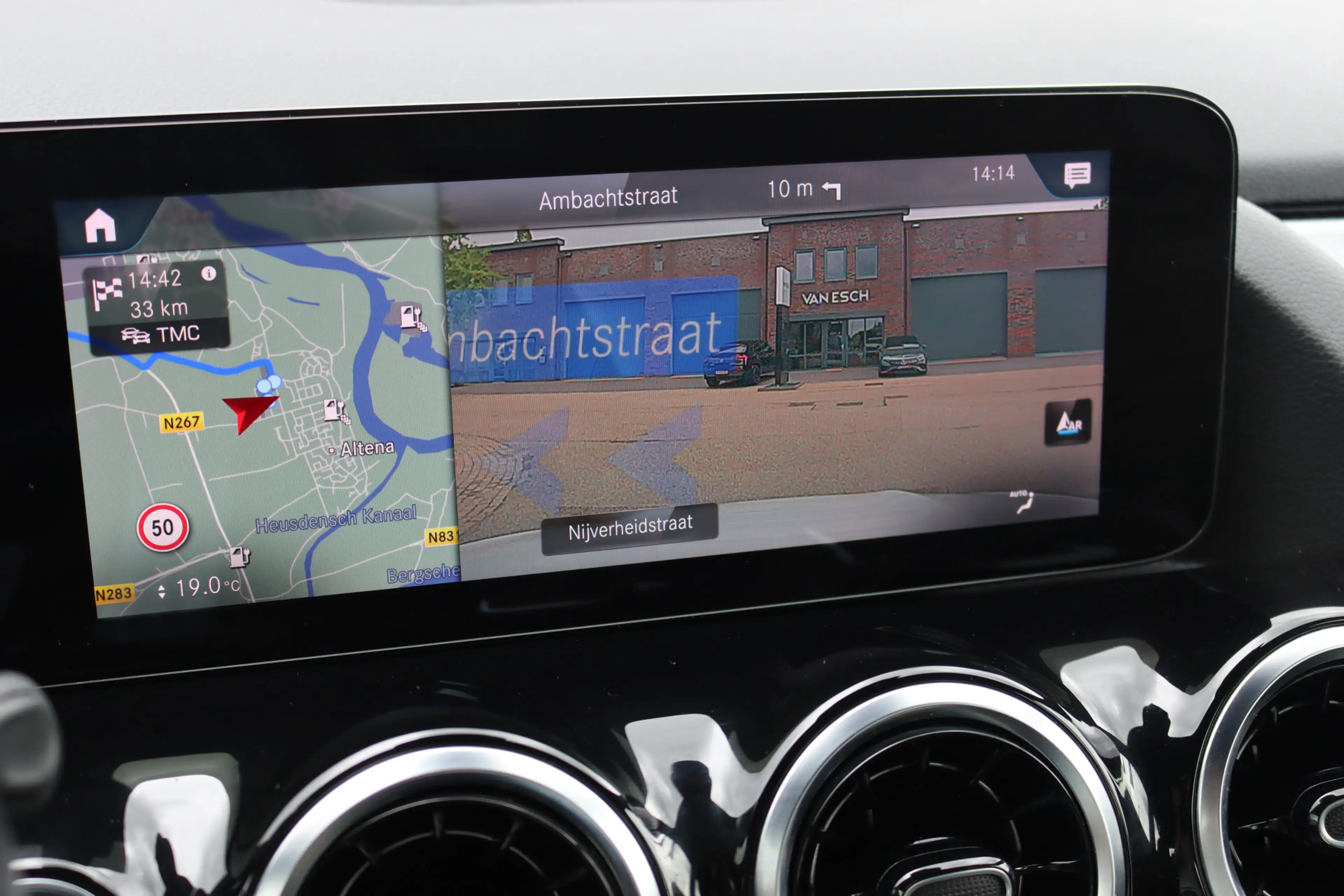 Mercedes-Benz GLA 250 e Luxury Line | Augmented Reality | Stoelverwarmin — photo 24