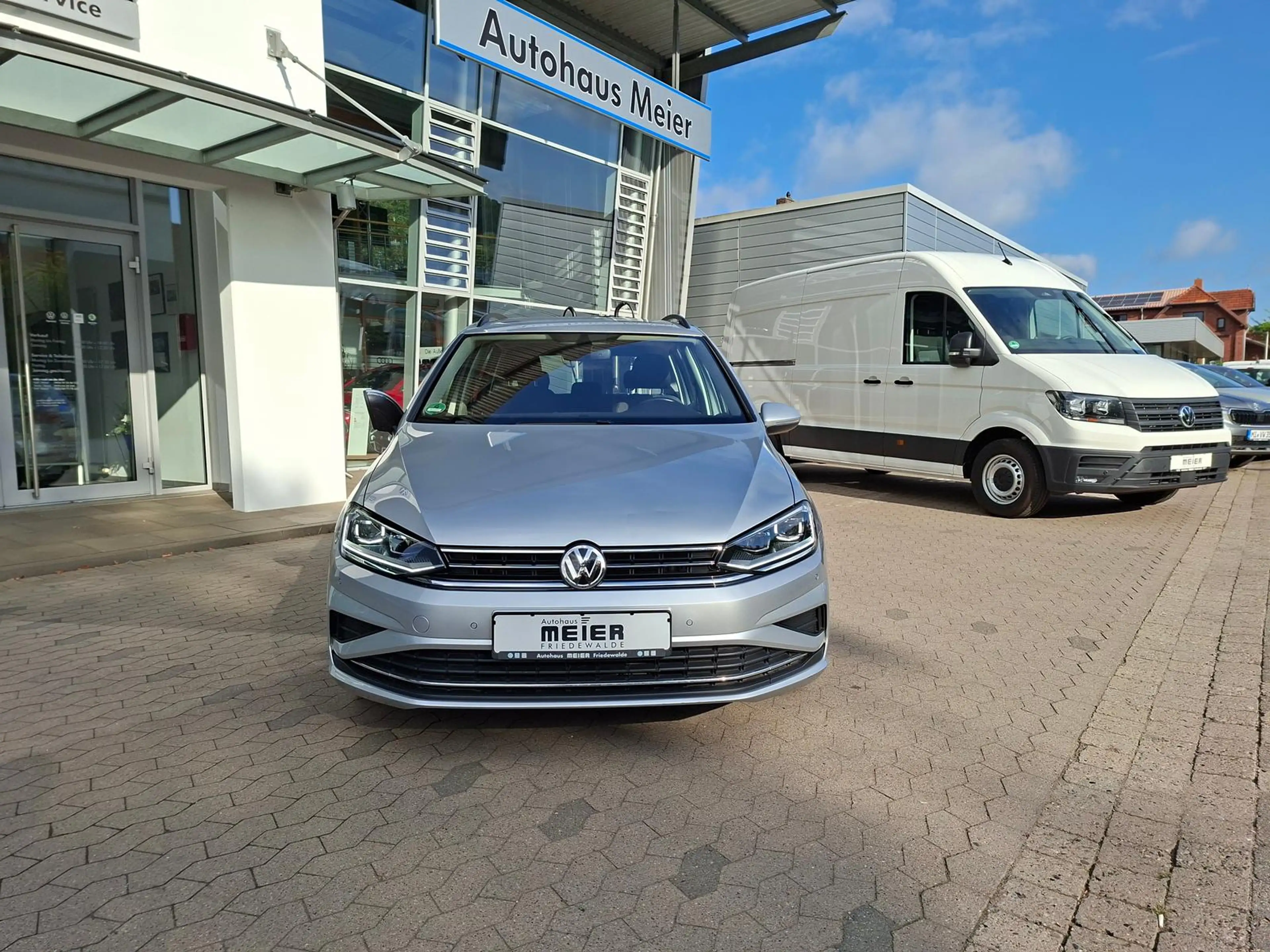 Volkswagen Golf Sportsvan 1.5 TSI Comfortline Scheckheft — photo 3