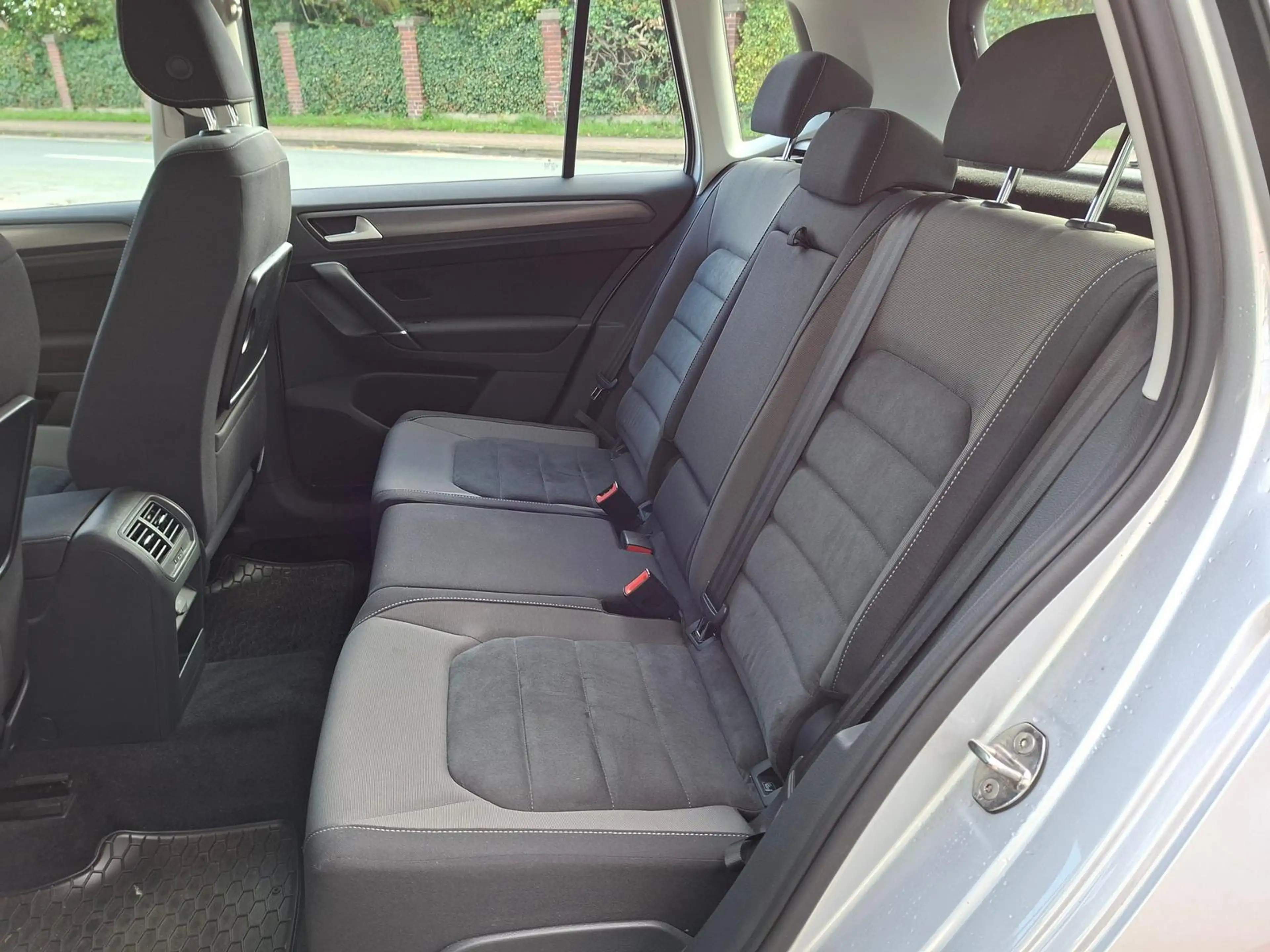 Volkswagen Golf Sportsvan 1.5 TSI Comfortline Scheckheft — photo 15