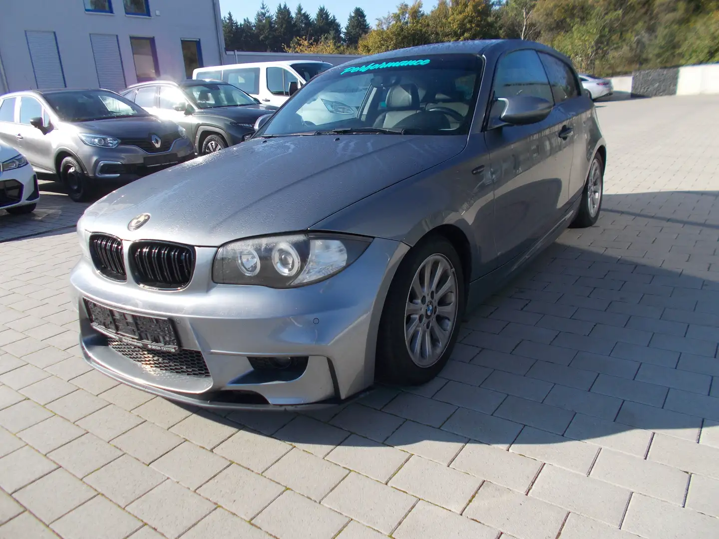 BMW 116 116i Grau - 1