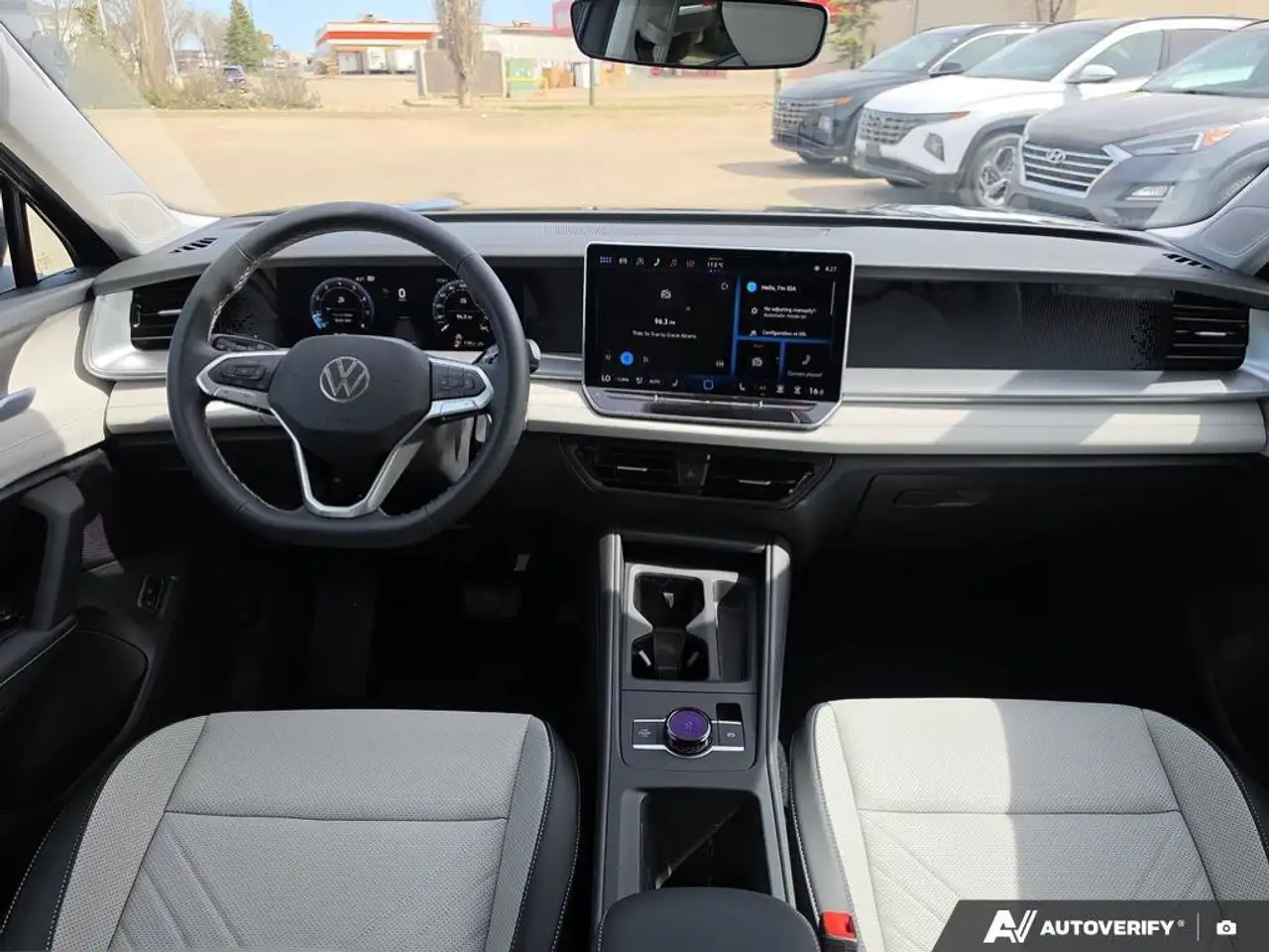 Volkswagen Tiguan снимка Volkswagen Tiguan