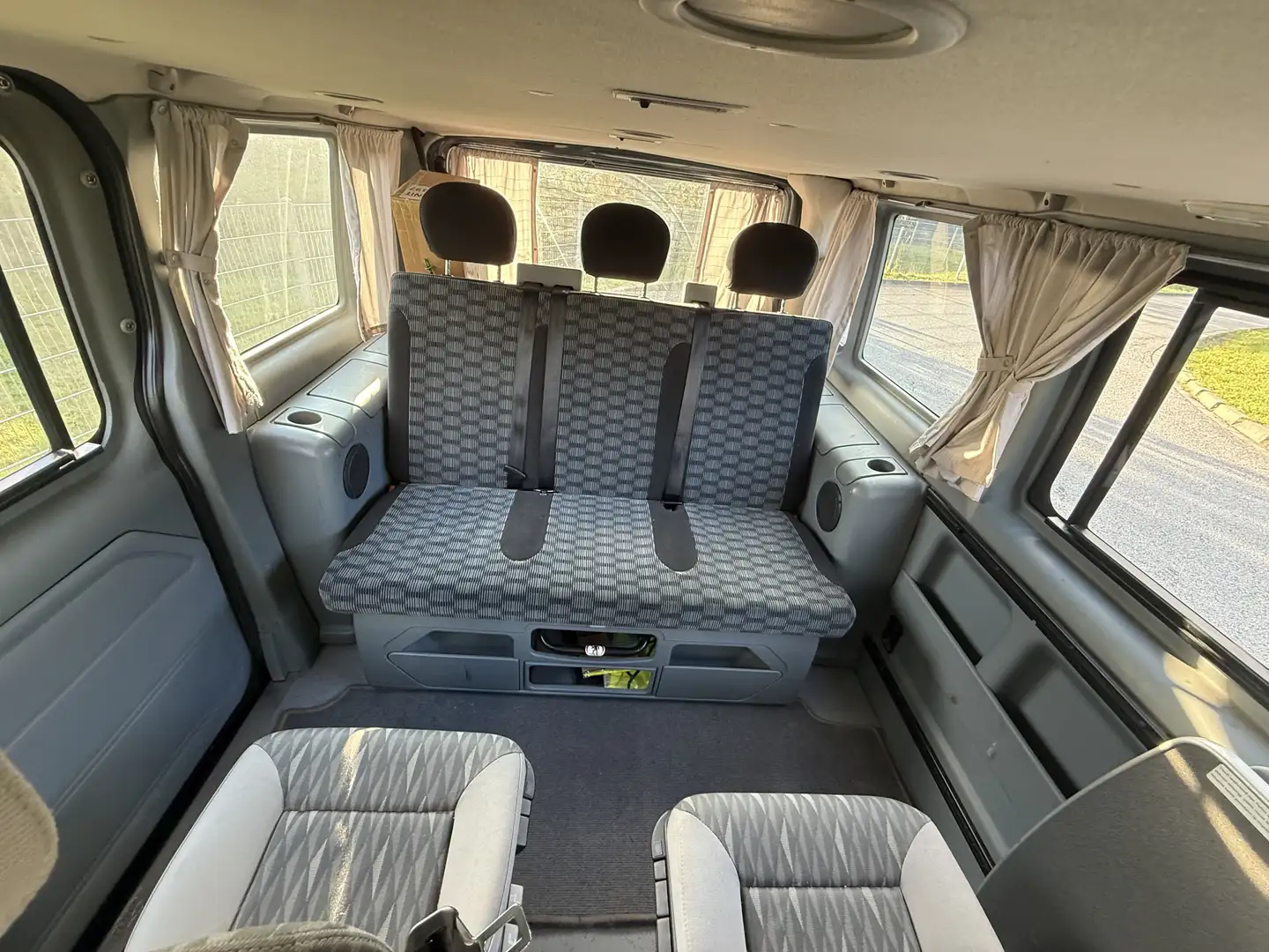 Ford Transit Bus EUROLINE / NUGGET/7 SITZER + BETT + STANDHEIZUNG Grau - 2