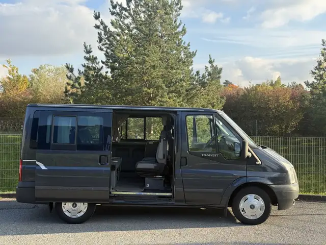 Ford Transit Bus EUROLINE / NUGGET/7 SITZER + BETT + STANDHEIZUNG