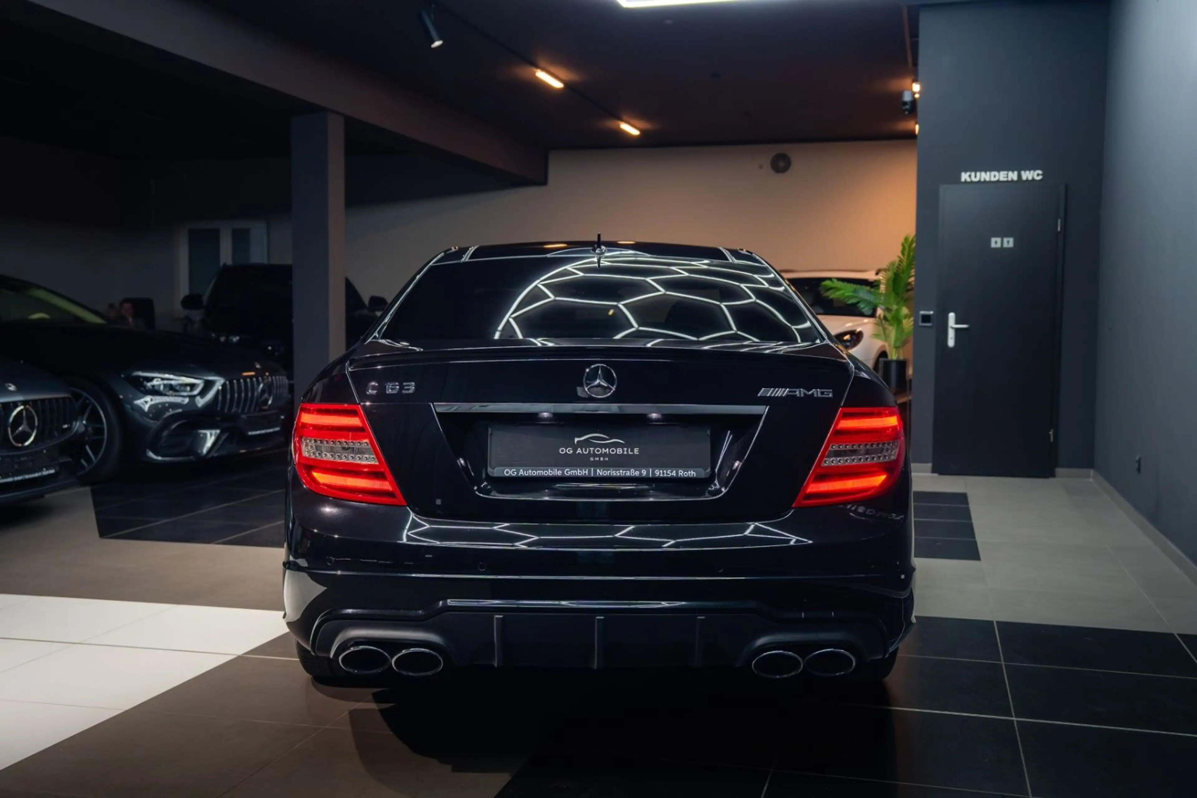 Mercedes-Benz C 63 AMG Coupe*H&K*PANO*LEDER*LED*MEMORY*DISTRON — photo 15