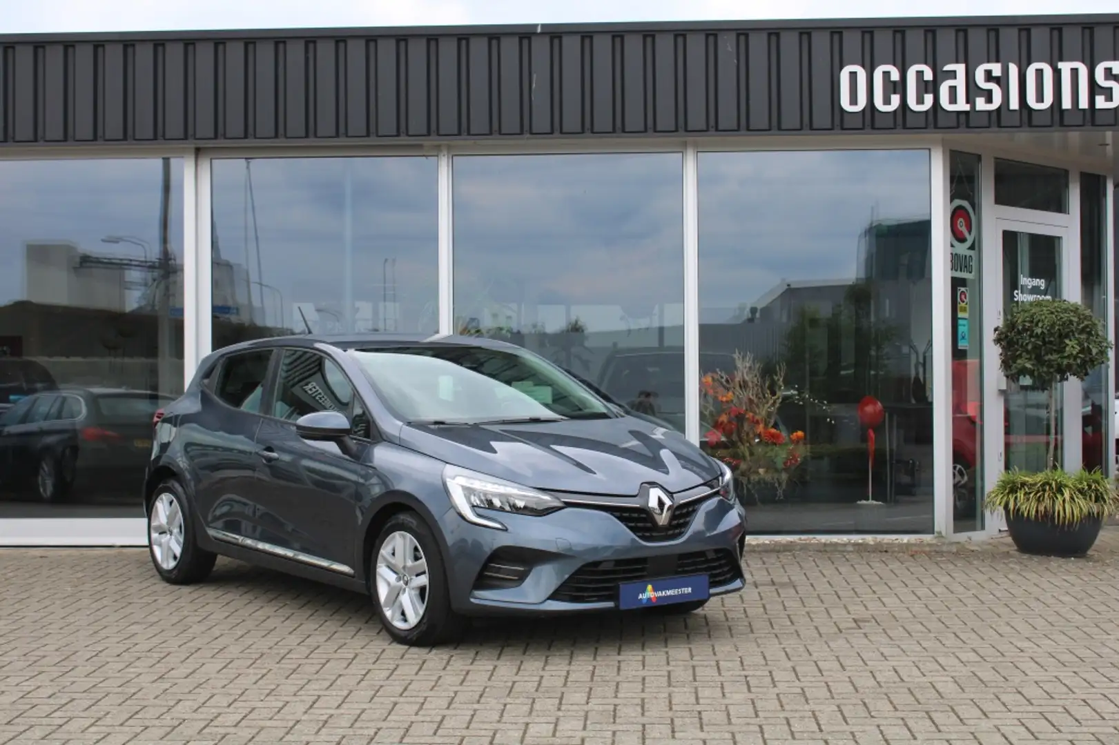 Renault Clio 1.0 TCe 90 Equilibre Grijs - 1