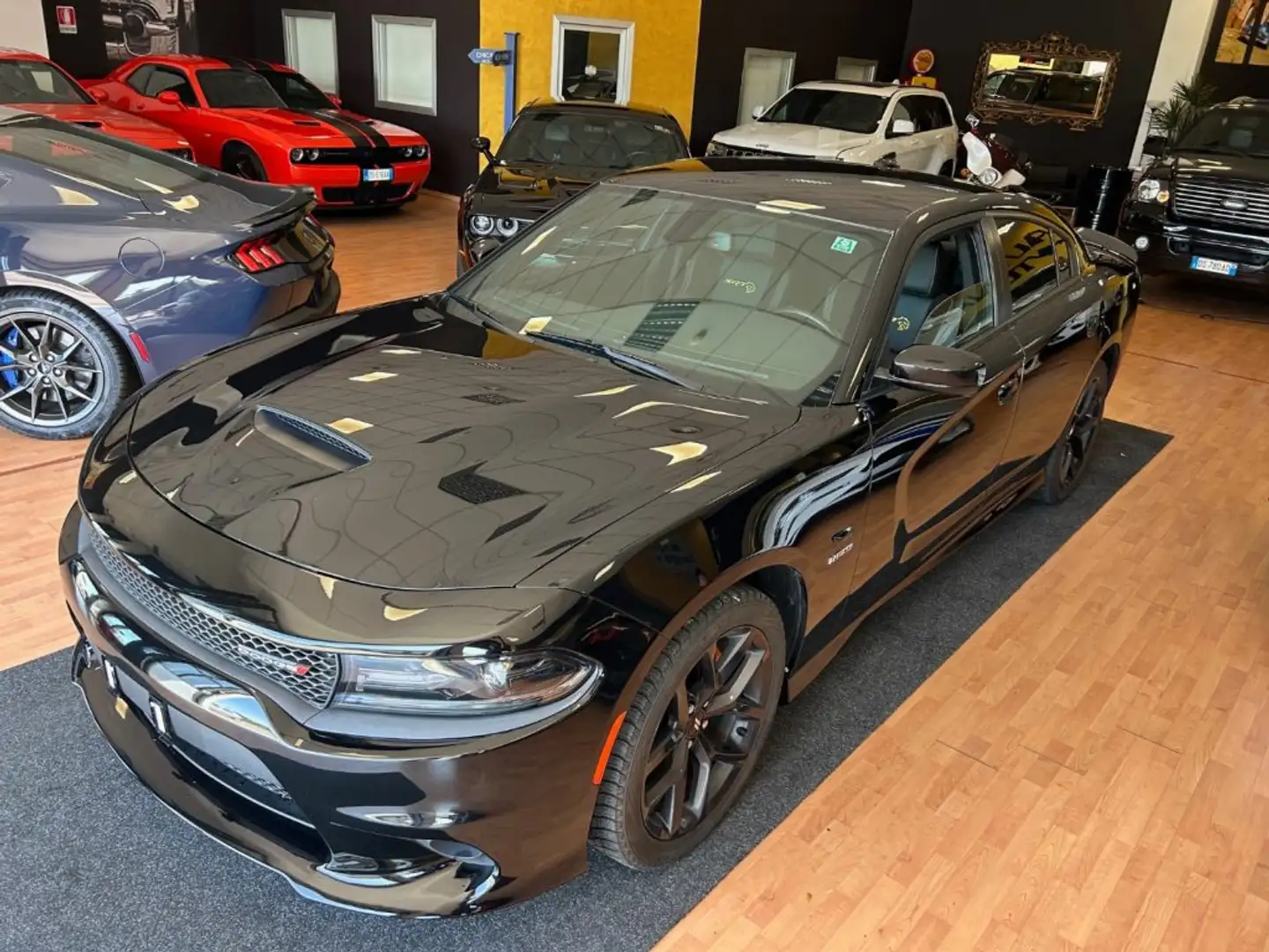 Dodge Charger 5.7 V8 iva esposta 22% Nero - 2