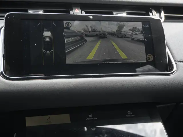 Land Rover Range Rover Evoque view 14