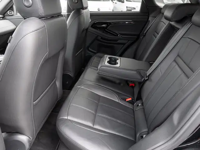 Land Rover Range Rover Evoque view 18