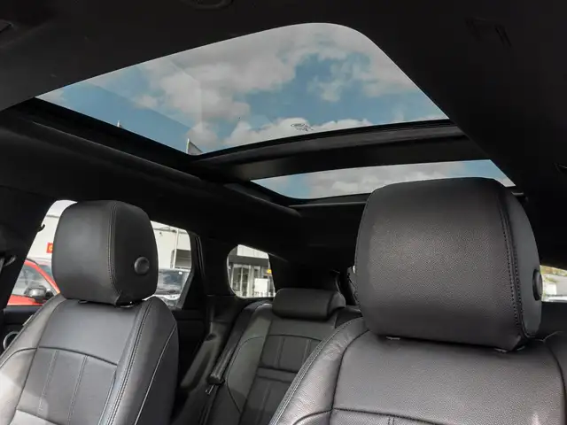 Land Rover Range Rover Evoque view 8