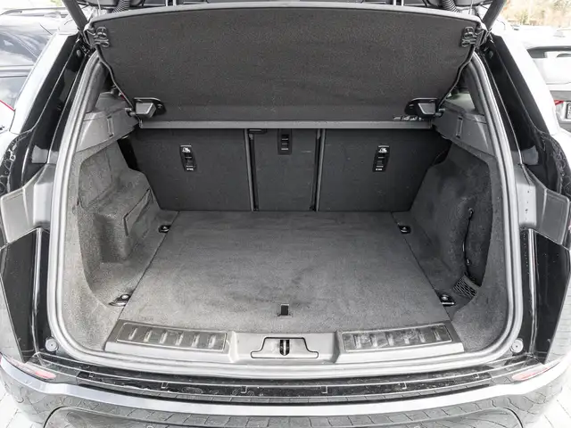 Land Rover Range Rover Evoque view 19