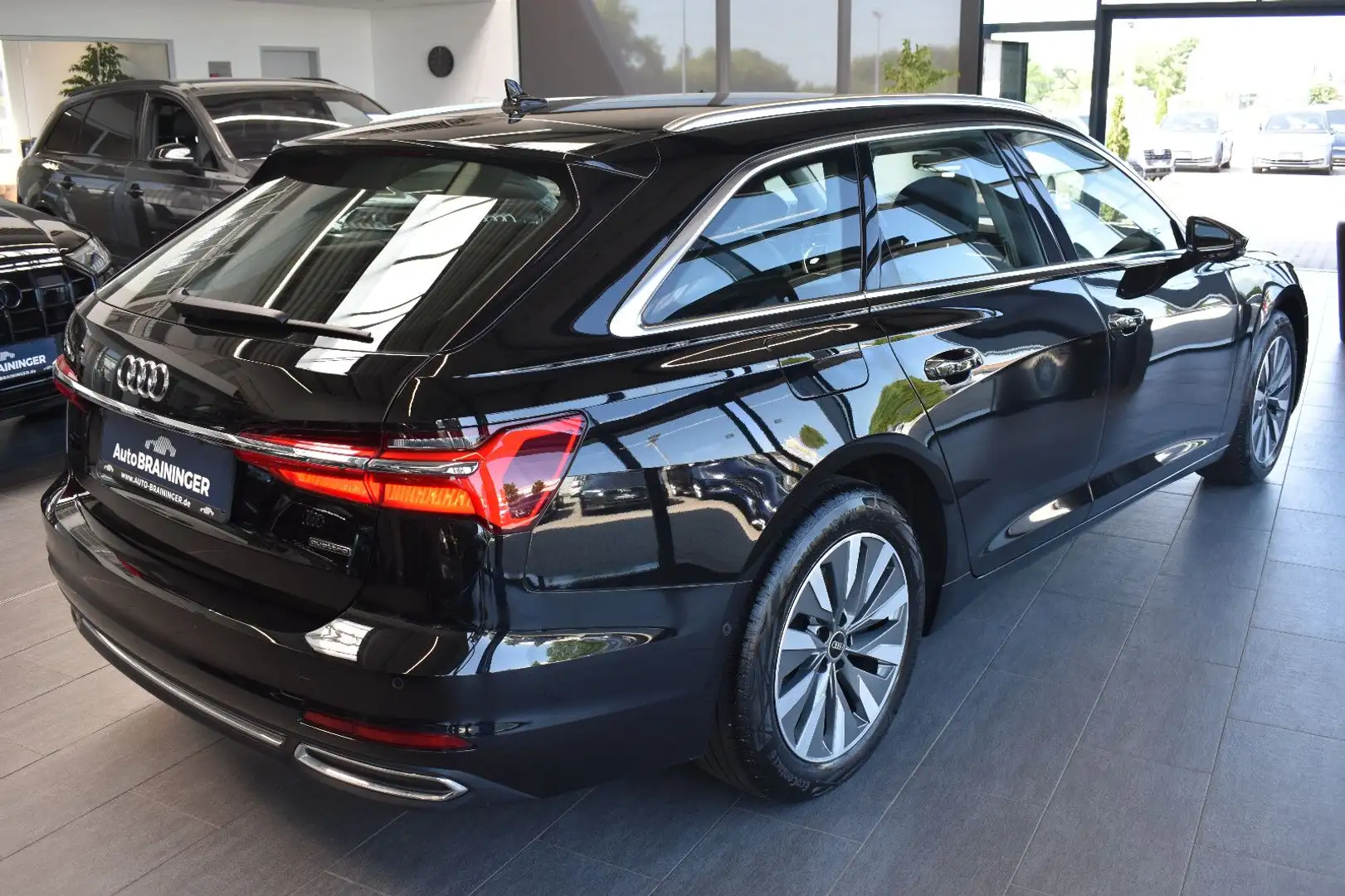 Audi A6 Avant 45TDI Quattro Tiptronic LED~VirtualCo. Schwarz - 2