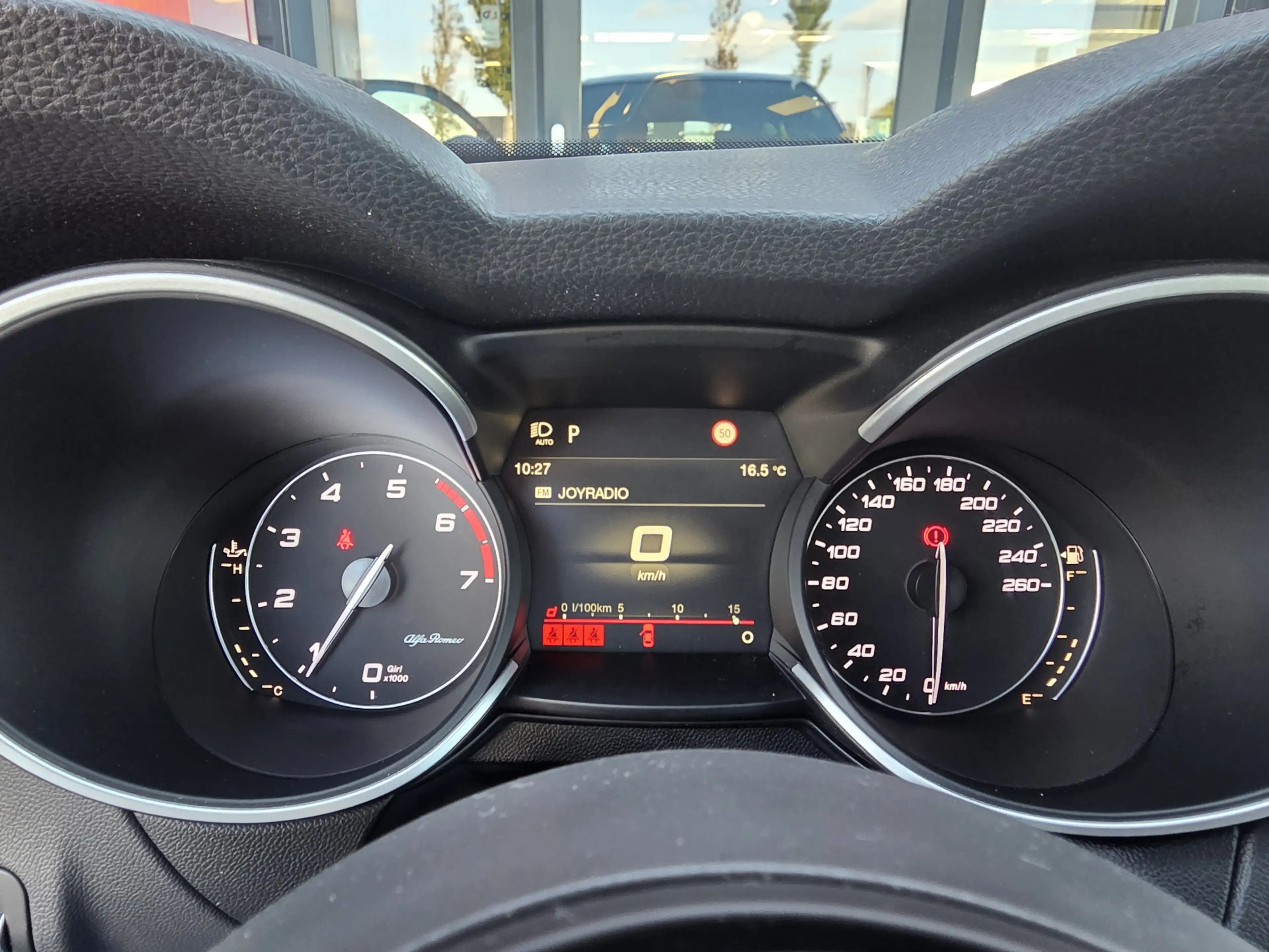 Alfa Romeo Stelvio 2.0 T AWD Ti 19'' Lm velgen | Apple/Android Carpla — photo 15