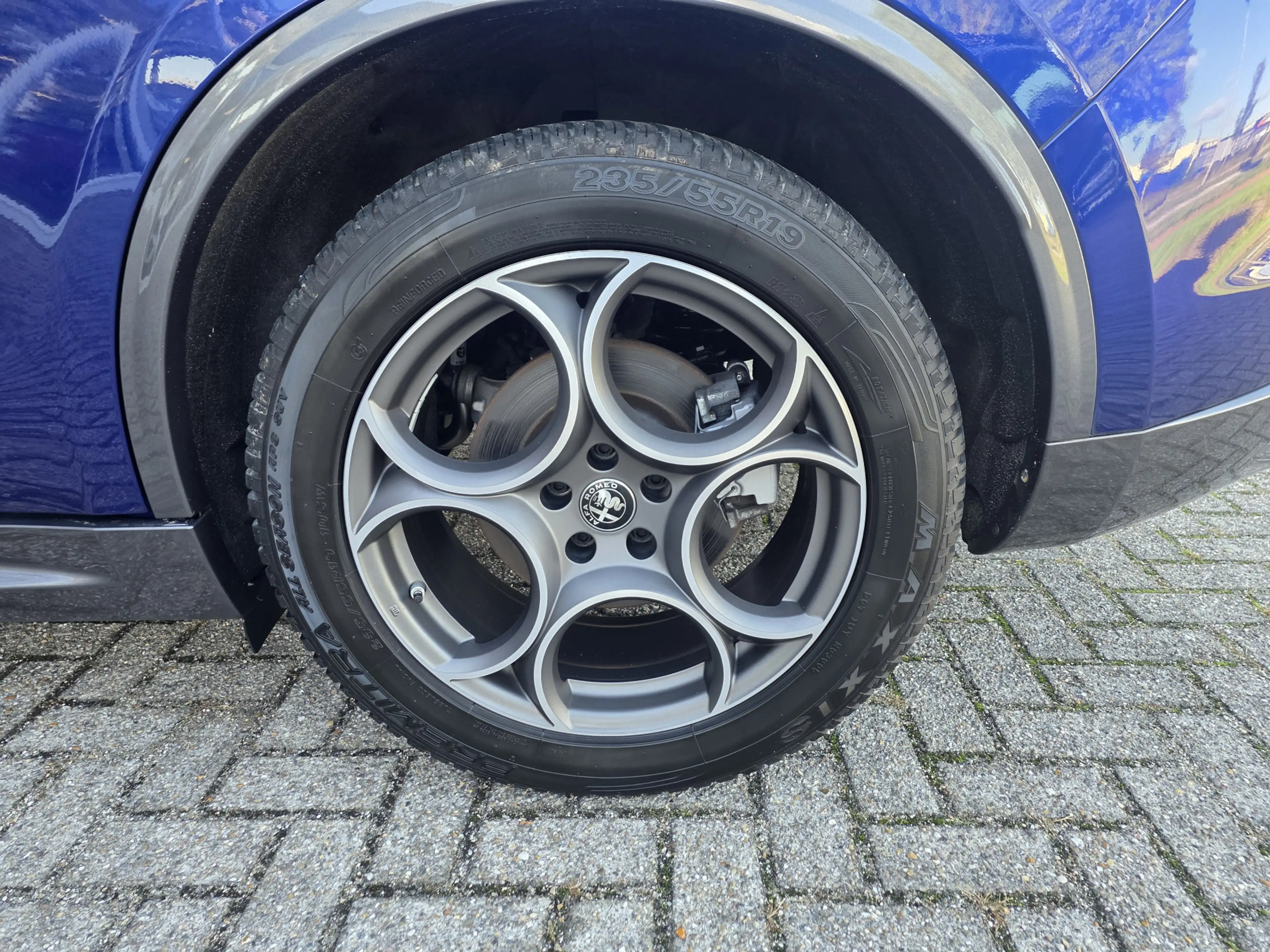 Alfa Romeo Stelvio 2.0 T AWD Ti 19'' Lm velgen | Apple/Android Carpla — photo 23