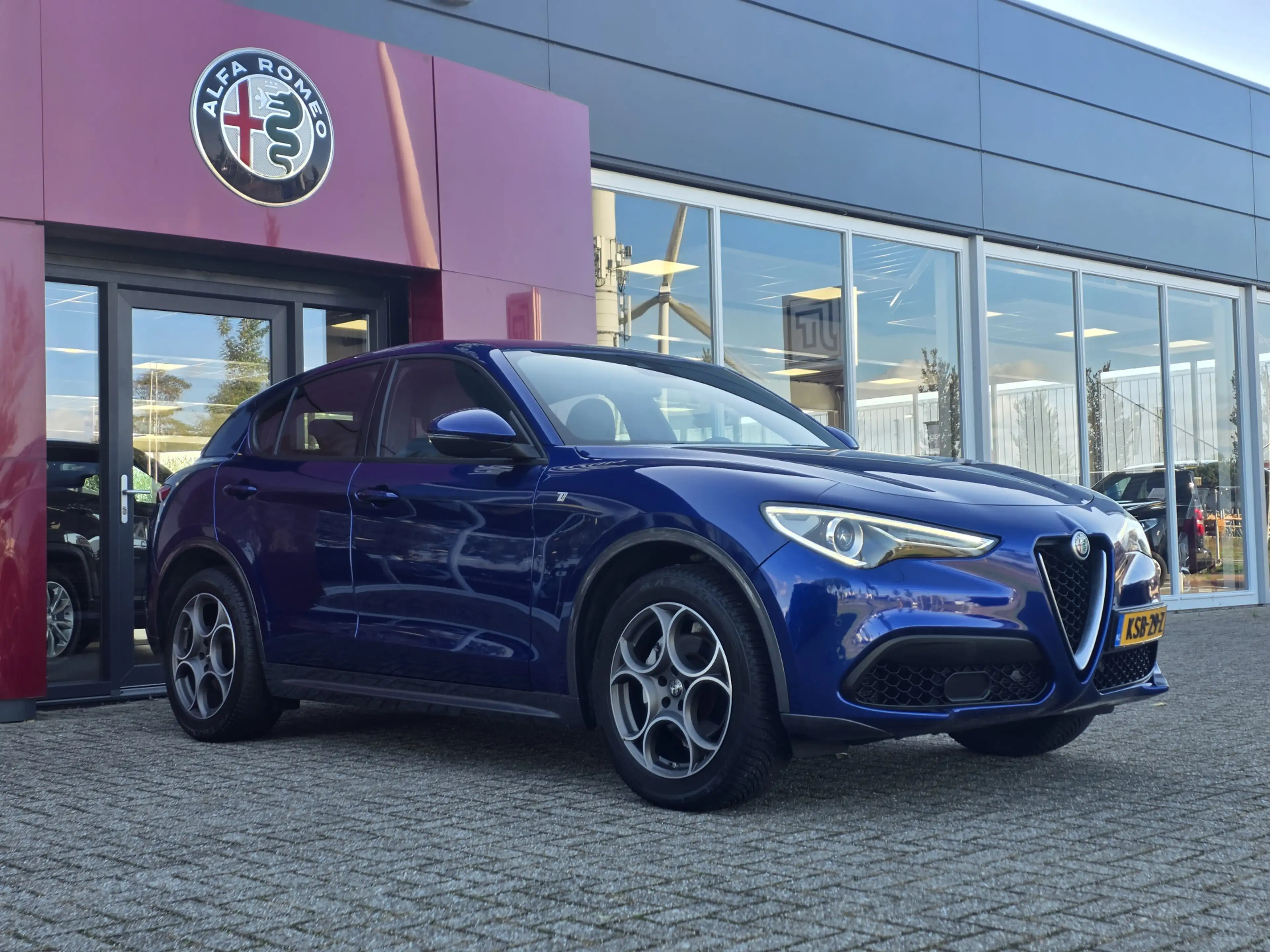 Alfa Romeo Stelvio 2.0 T AWD Ti 19'' Lm velgen | Apple/Android Carpla — photo 7