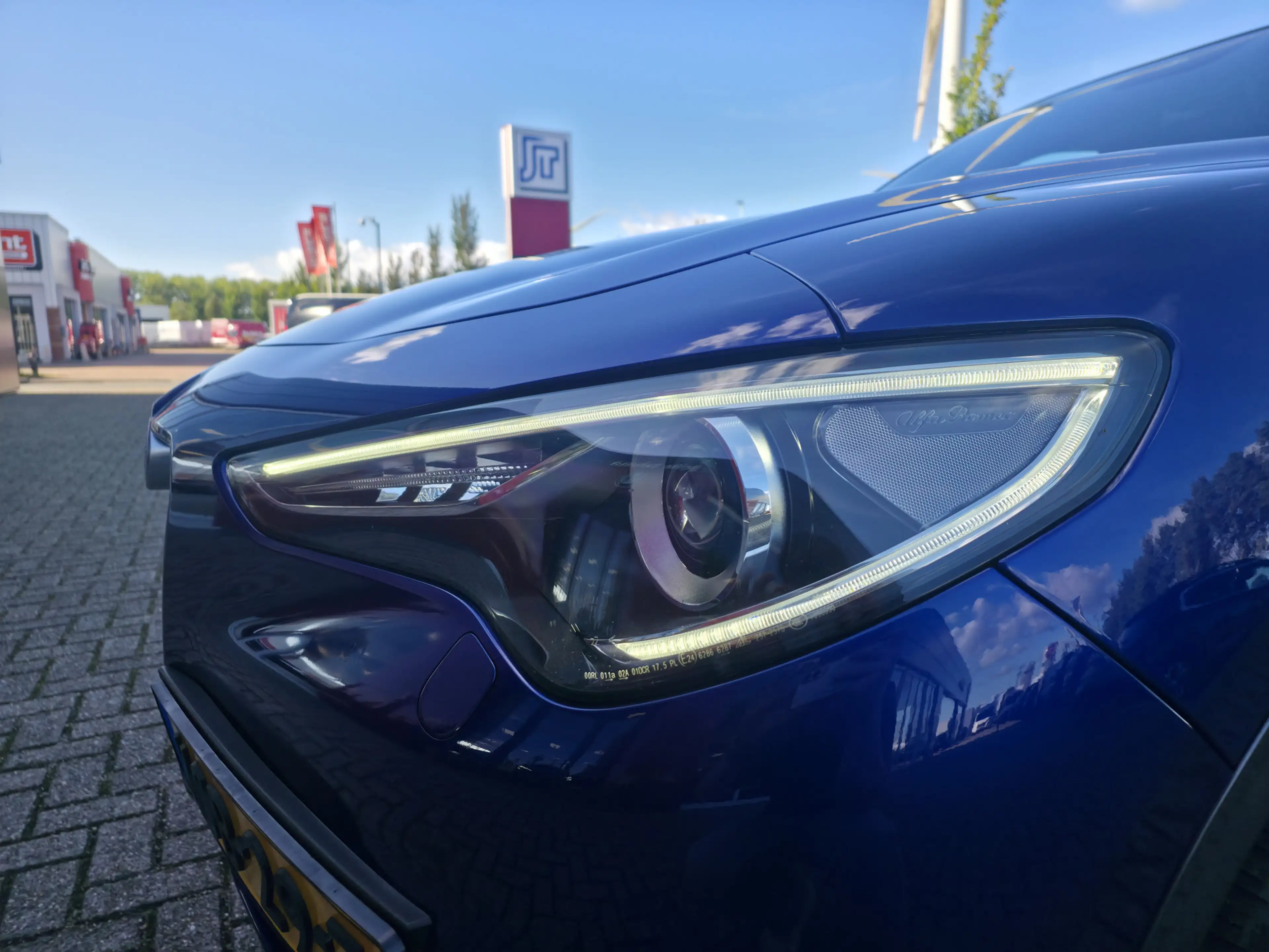 Alfa Romeo Stelvio 2.0 T AWD Ti 19'' Lm velgen | Apple/Android Carpla — photo 26