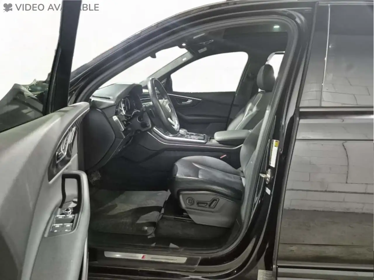 Audi Q7 снимка Audi Q7