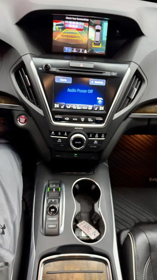 Acura MDX снимка Acura MDX