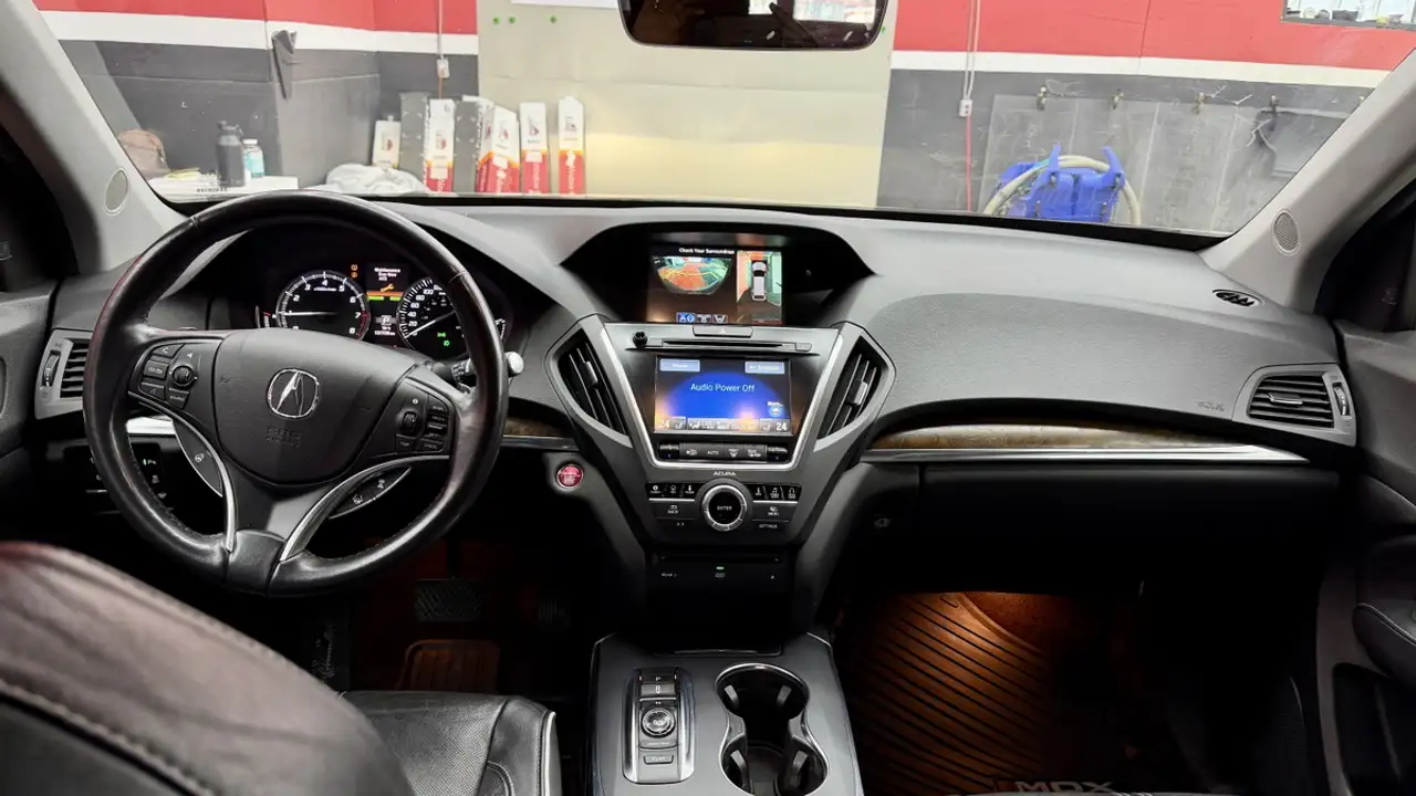 Acura MDX снимка Acura MDX