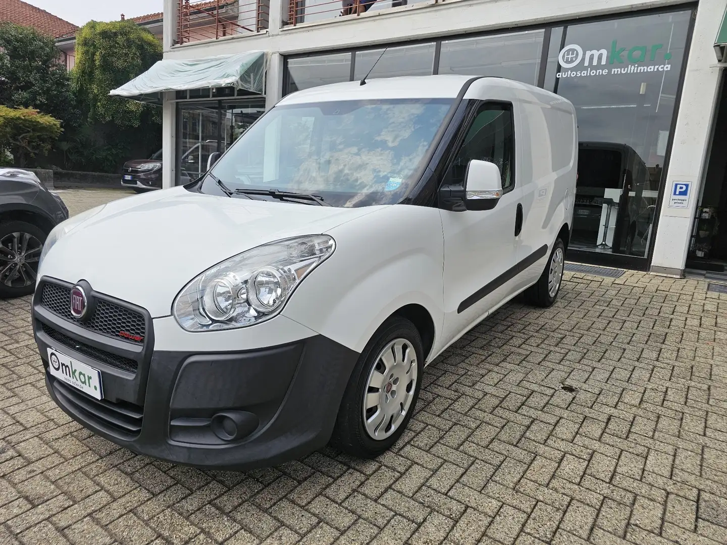 Fiat Doblo 2.0 mjt PC-TN 135cv Bianco - 1