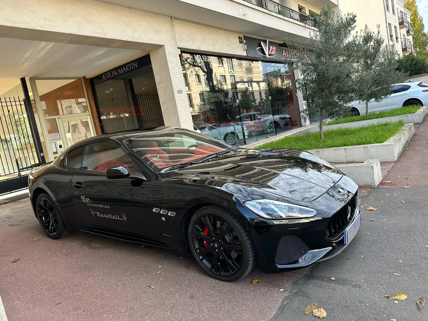 Maserati GranTurismo 460 CV BVA 3e SERIE NEW LIFT Noir - 2