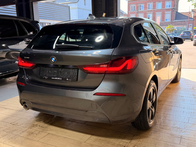 BMW 118 i * GARANTIE 12 MOIS * LOOK M SPORT * 1ER PROP * — photo 7