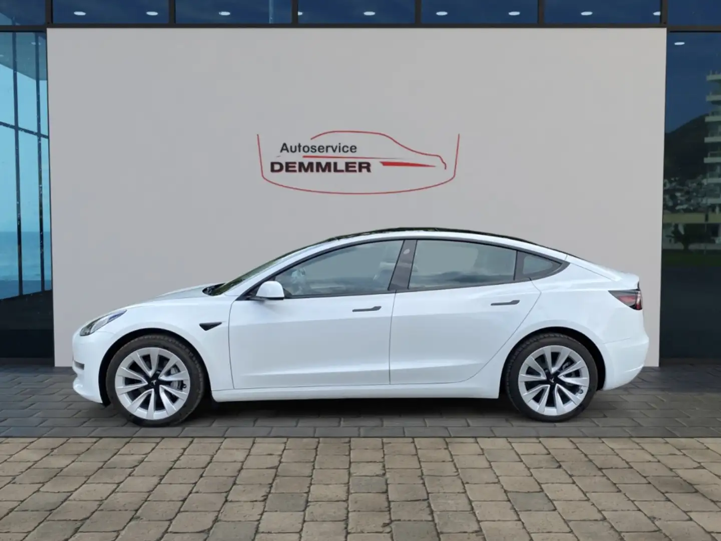 Tesla Model 3 Long Range Dual AWD ,Modell 2023 Weiß - 2