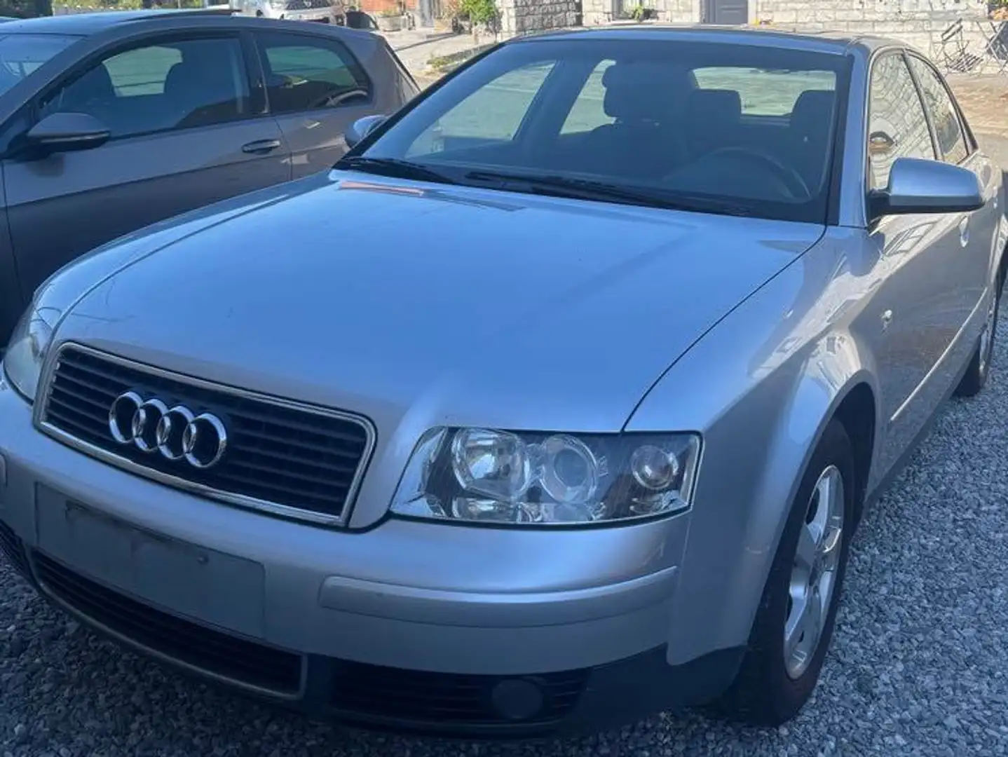 Audi A4 1.9 TDi Gri - 1
