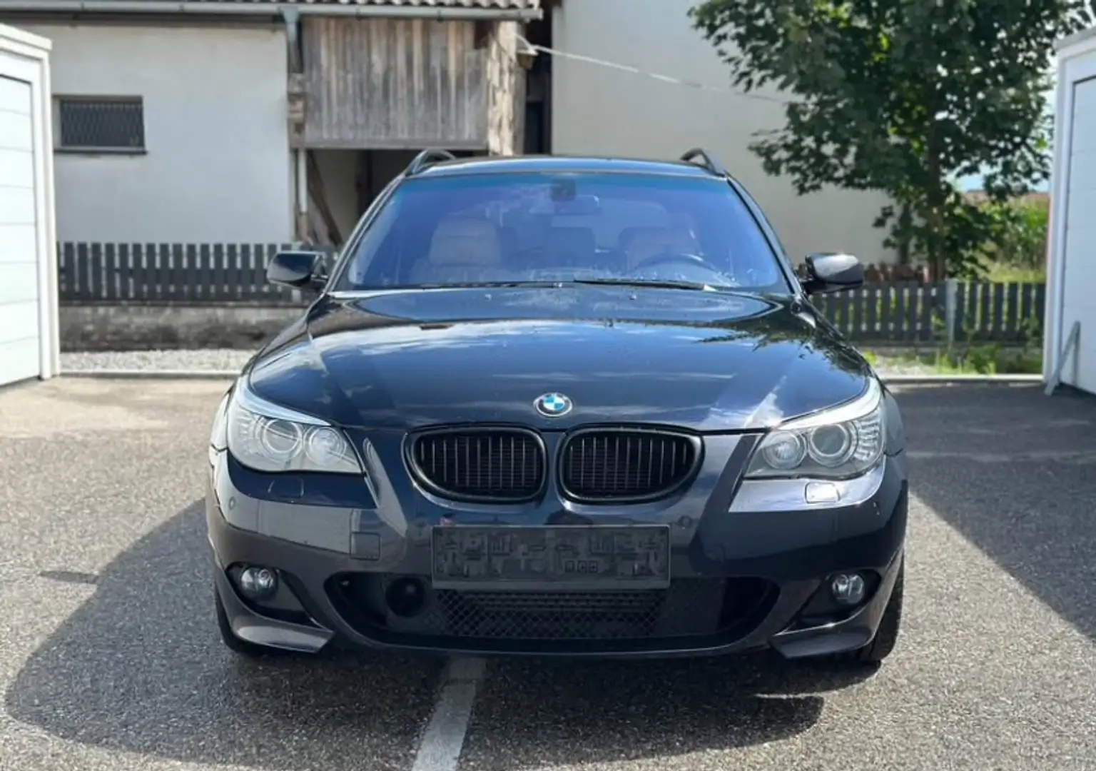 BMW 530 BMW 530xd E61 M-Paket - 2