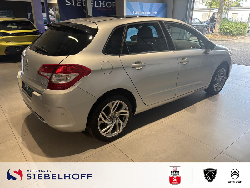 Citroen C4 Exclusive eHDI 110 FAP — photo 5