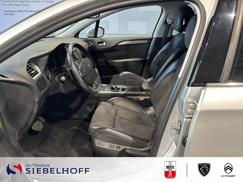 Citroen C4 Exclusive eHDI 110 FAP — photo 12