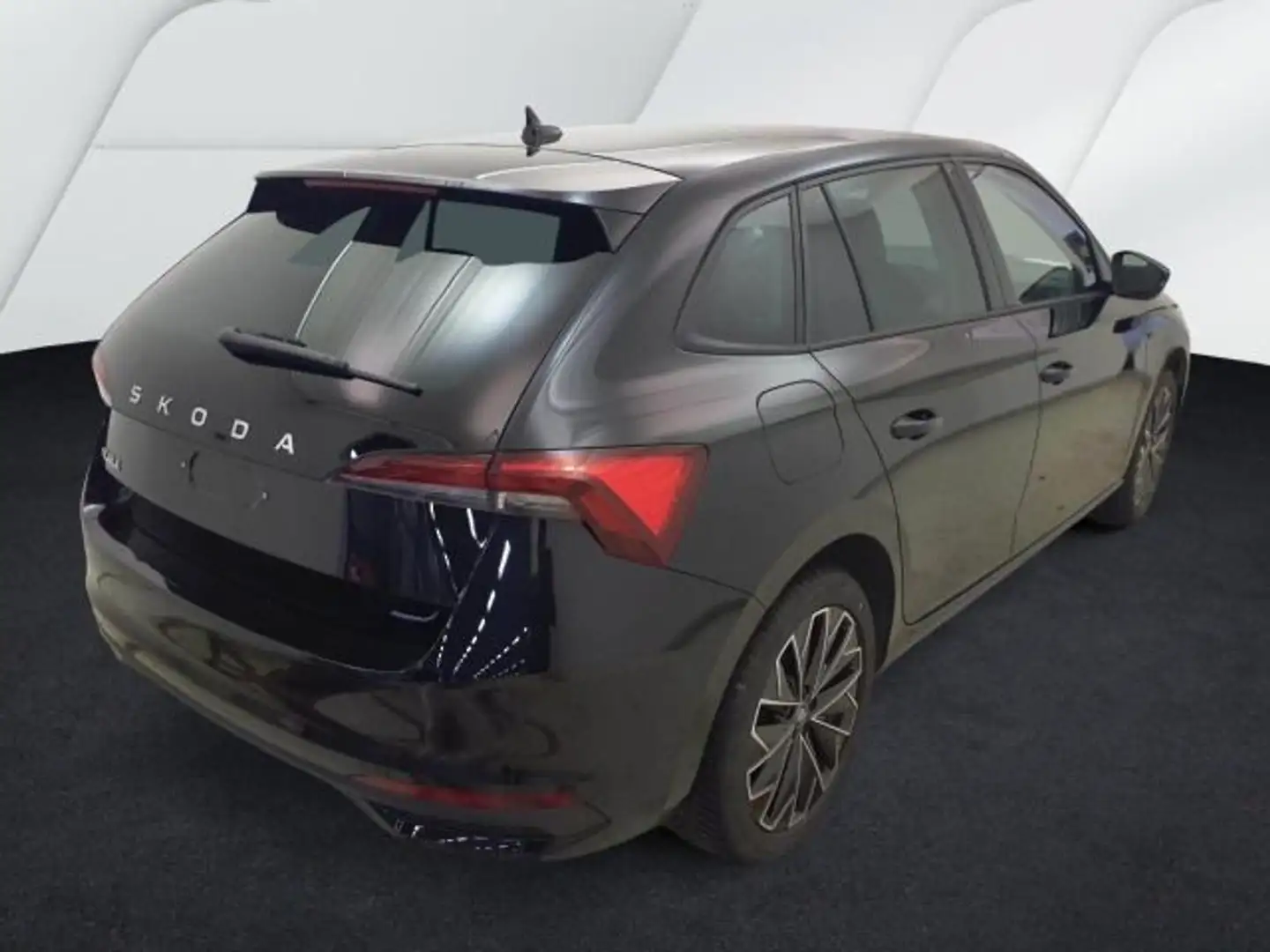 Skoda Scala 1.0 TSI DSG TOUR MATRIX+NAVI+AHK+ACC+SHZ Schwarz - 2