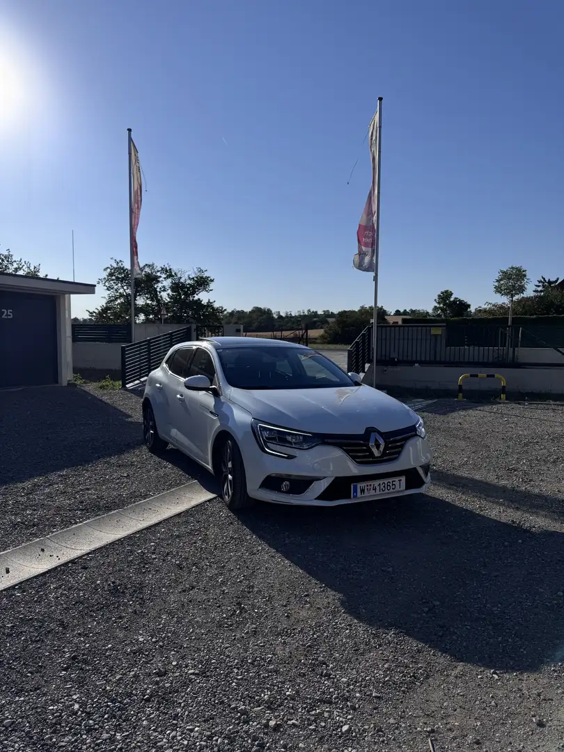 Renault Megane BOSE-Edition - 1