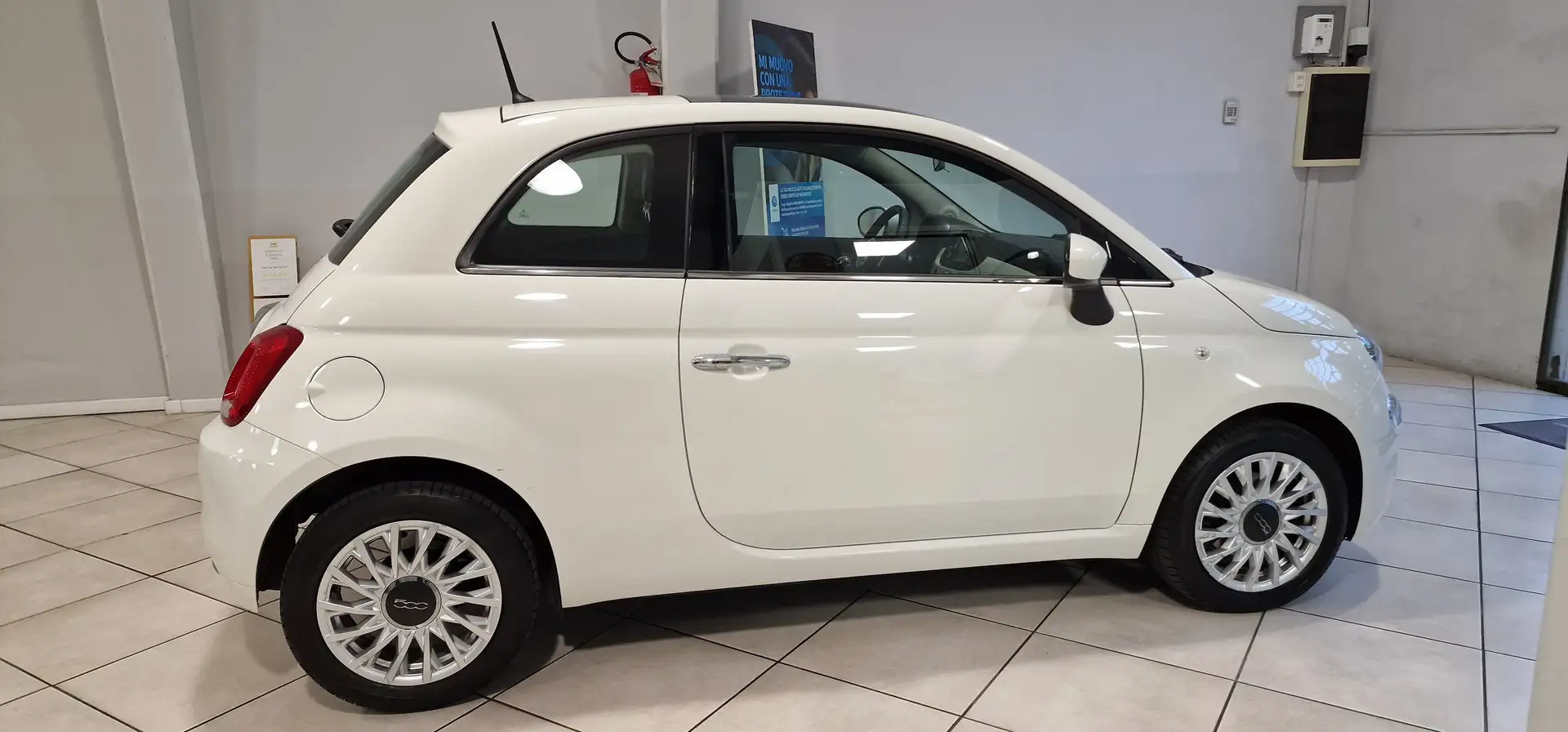 Fiat 500 1.2 Lounge Tetto panoramico Bianco - 2