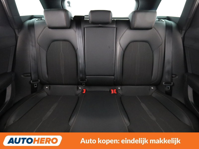 SEAT Leon 1.4 e-HYBRID — photo 15