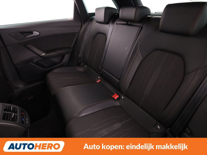 SEAT Leon 1.4 e-HYBRID — photo 14