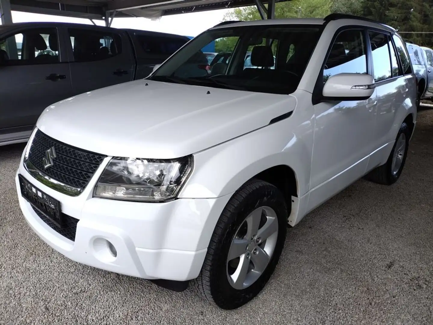 Suzuki Grand Vitara Grand 1,9 VX-E Deluxe DDiS 4x4 !2.Besitz! Weiß - 1