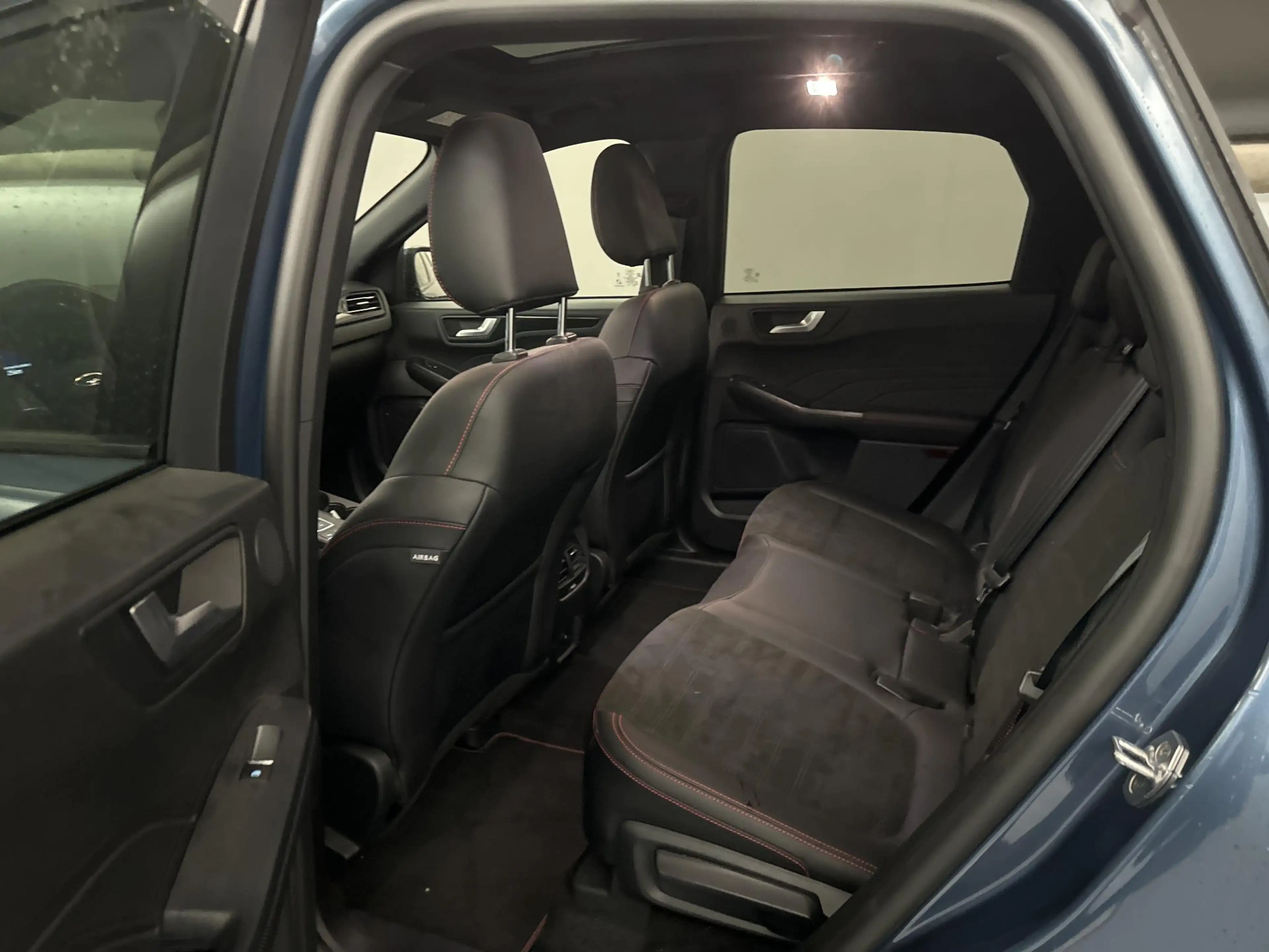 Ford Kuga 2.5 PHEV ST-Line X 225pk | Driver Assistance Pack — photo 8