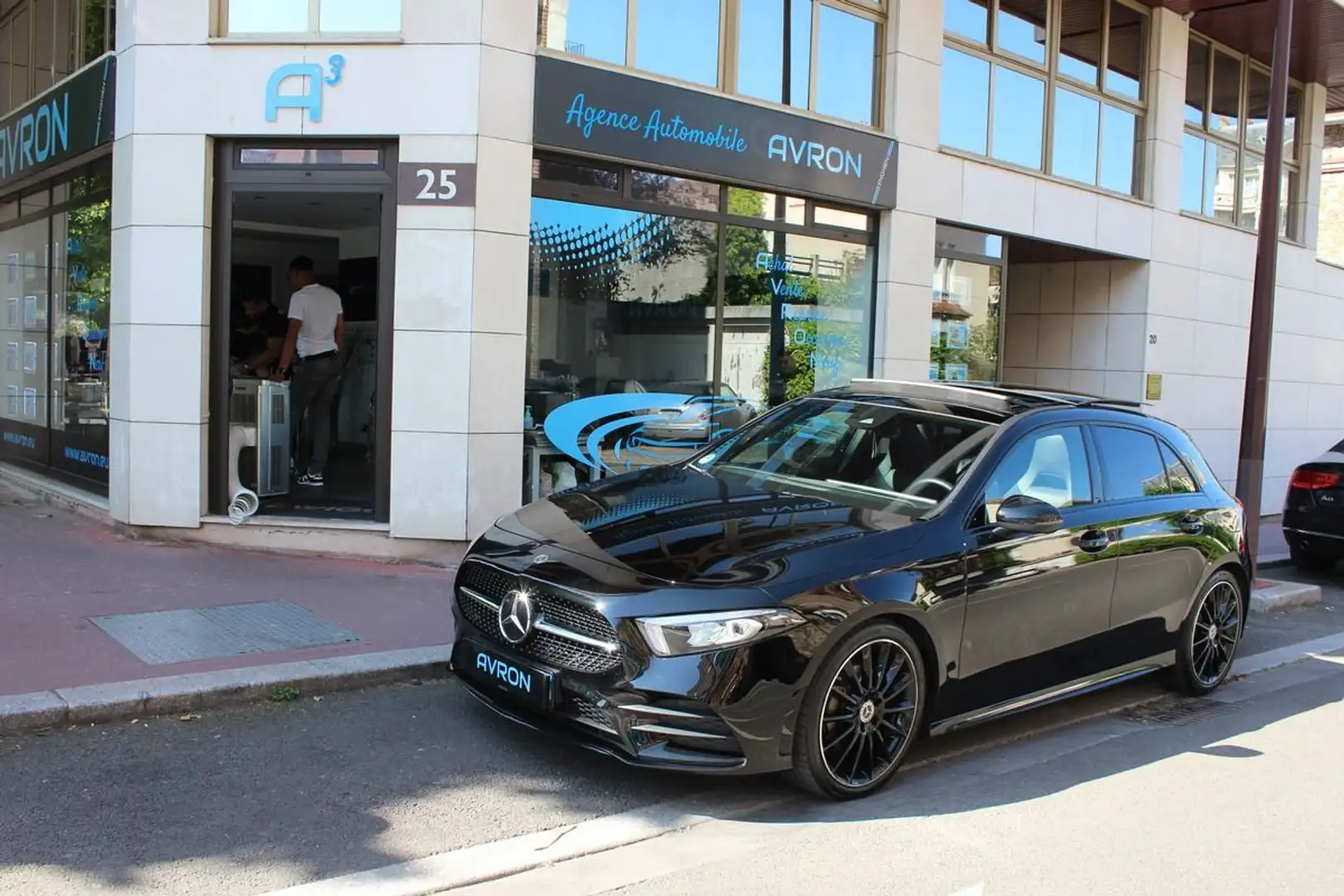 Mercedes-Benz A 200 IV 200 D 150 AMG LINE 8G-DCT TO Schwarz - 1