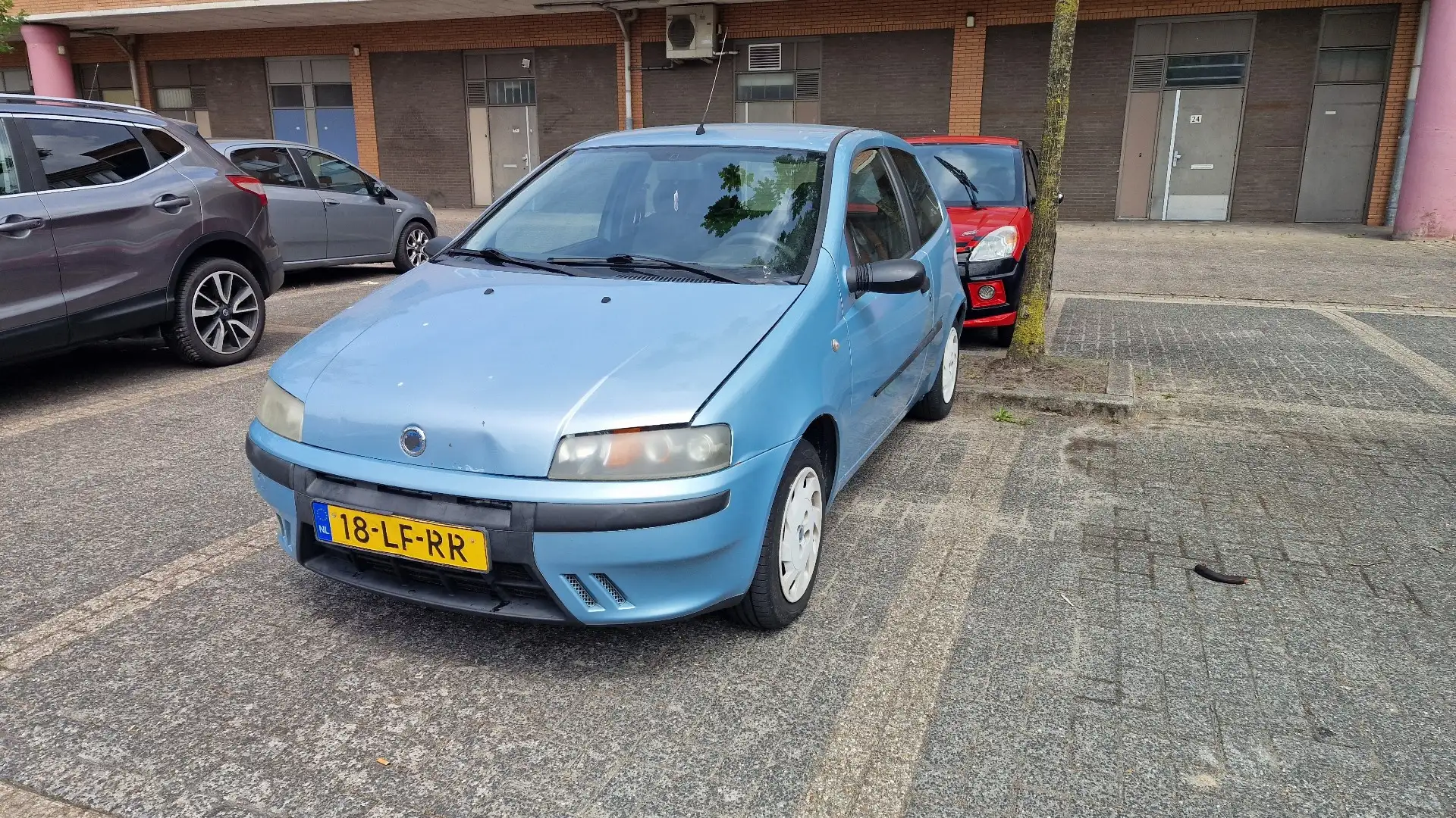 Fiat Punto 1.2 8V Sound Blauw - 2