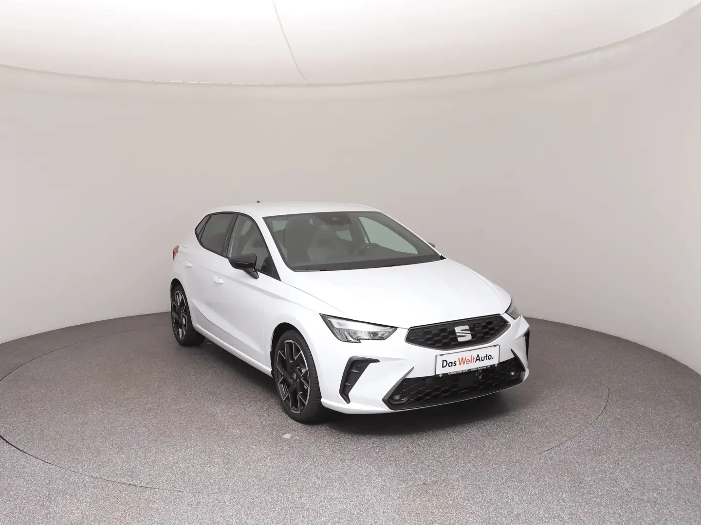 SEAT Ibiza FR Edition 1.0 TSI 95PS Weiß - 2