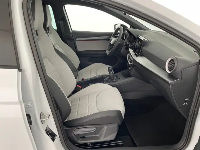 Seat Ibiza view 10